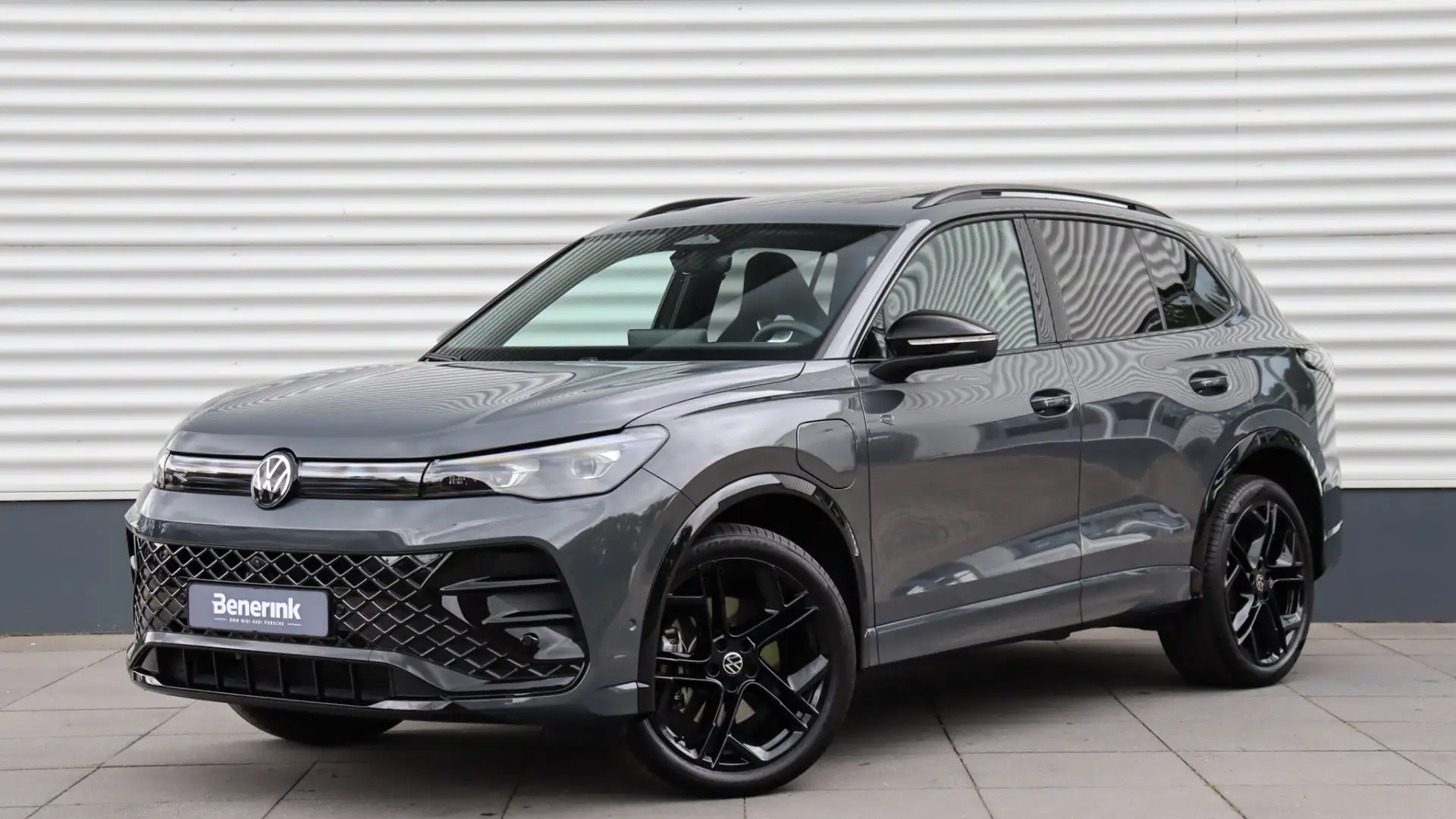 Volkswagen Tiguan 1.5 eHybrid R-Line Edition | Massage | Head-up | P Gris - 1