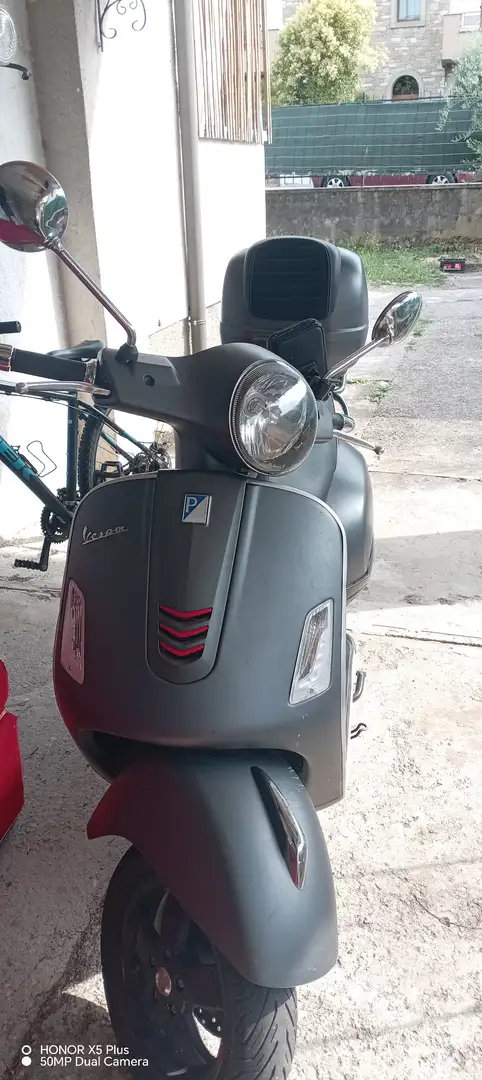 Vespa GTS Super Sport 300 300 GTS Super Sport ABS Grigio - 1