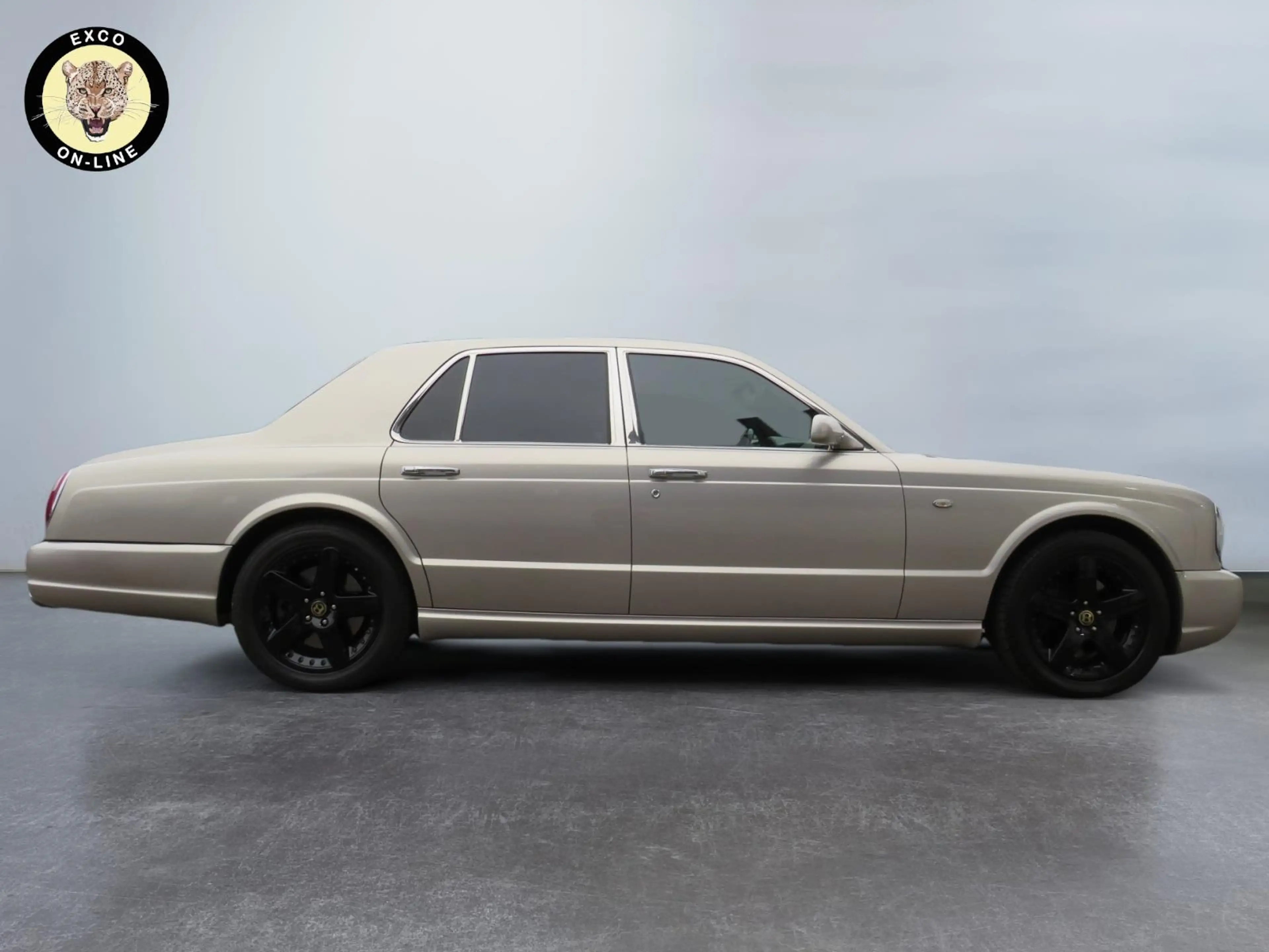 Bentley Arnage 6.8 V8 T — photo 10
