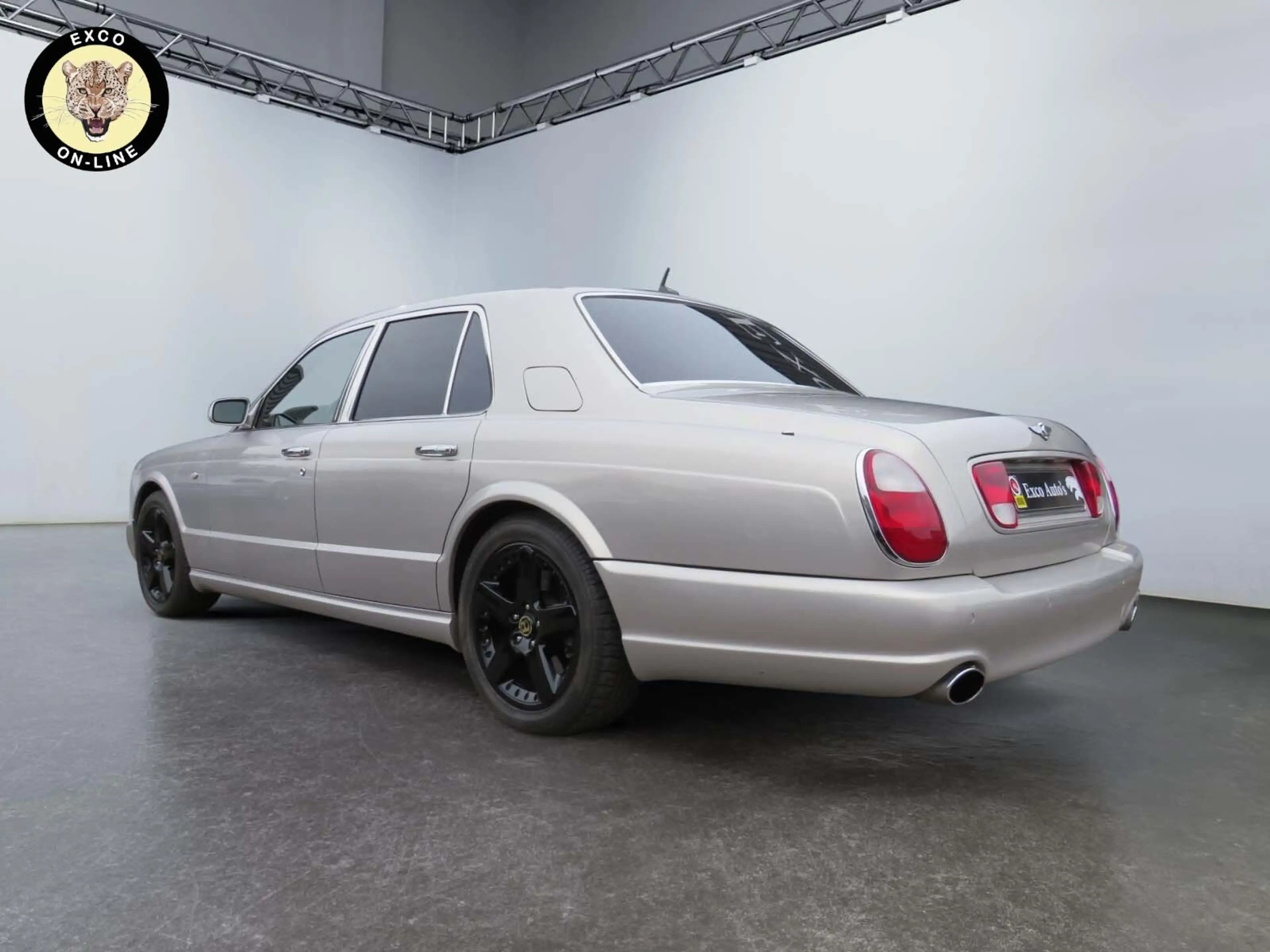 Bentley Arnage 6.8 V8 T — photo 8