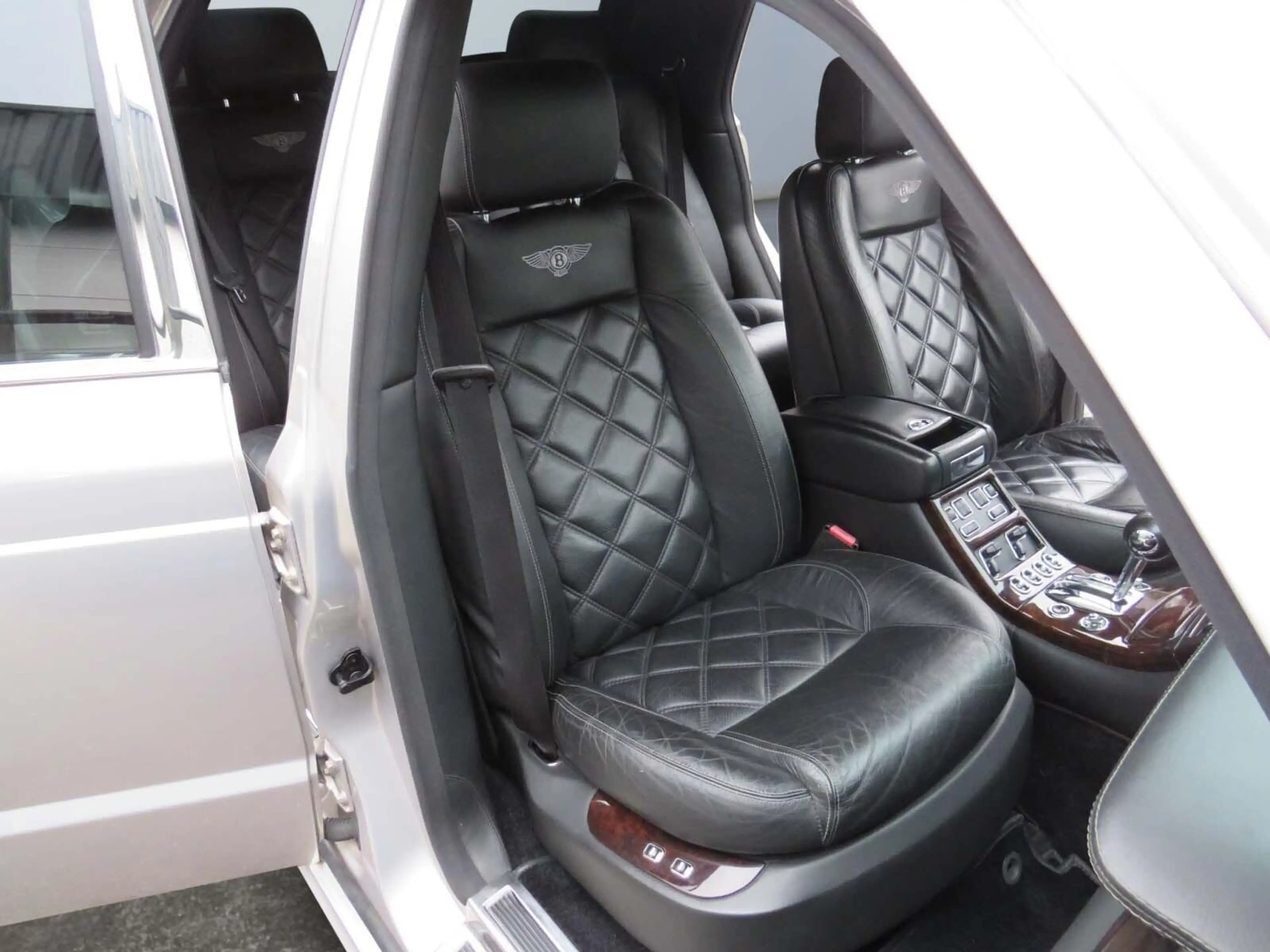 Bentley Arnage 6.8 V8 T — photo 6