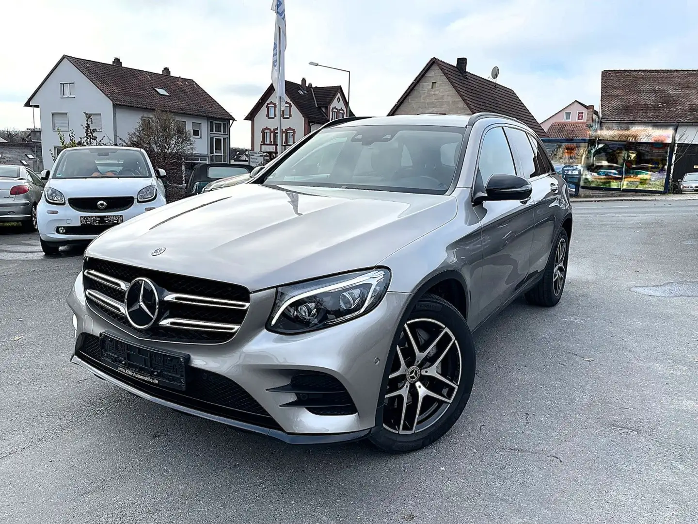 Mercedes-Benz GLC 250 d 4Matic"TOP"AMG/COMAND/MERCEDES - 1