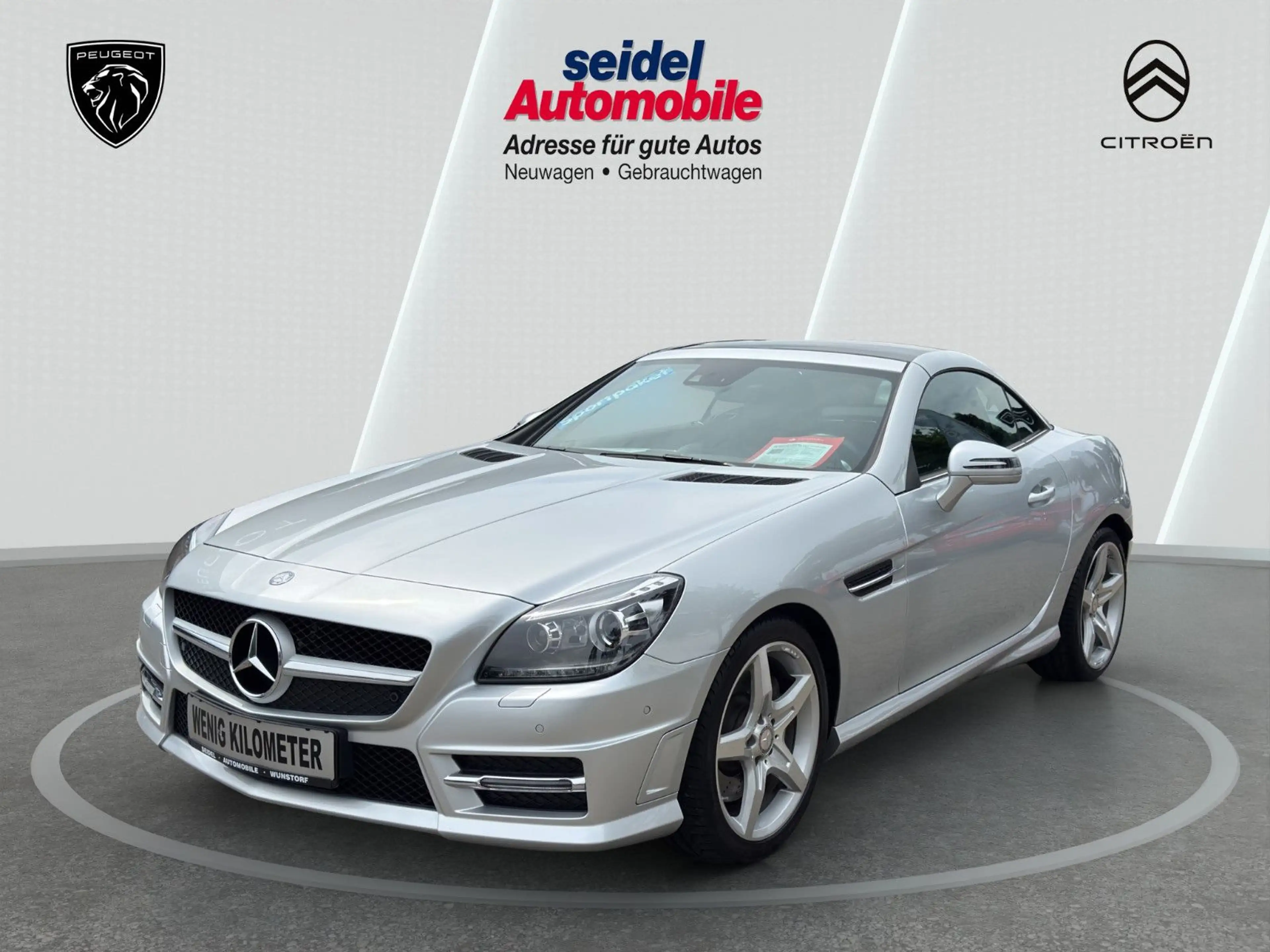 Mercedes-Benz SLK 250 CGI Automatik AMG Roadster wenig KM