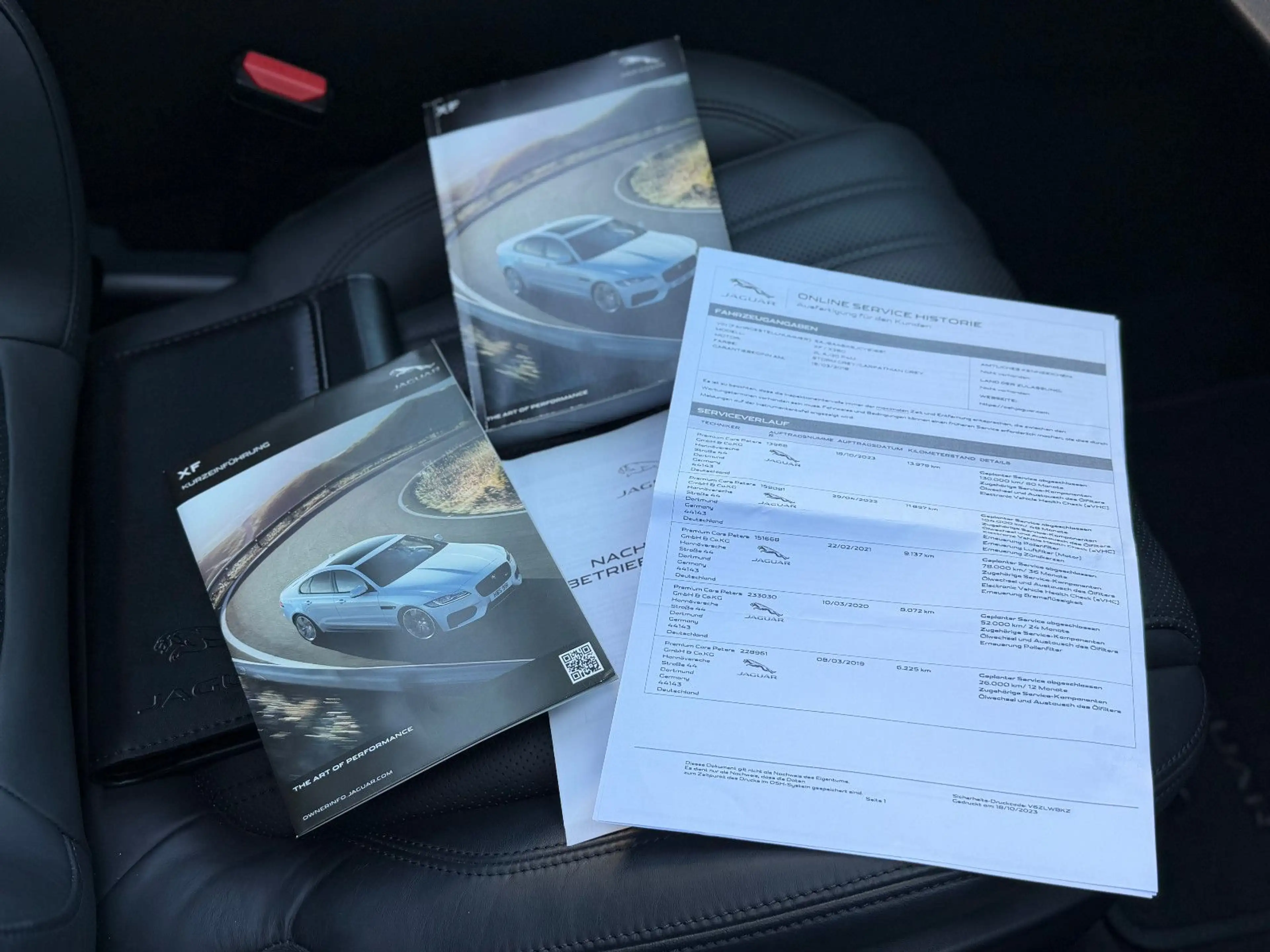 Jaguar XF Portfolio 25 AWD PANO/ACC/LEDER/WiP/15.000 KM — photo 44