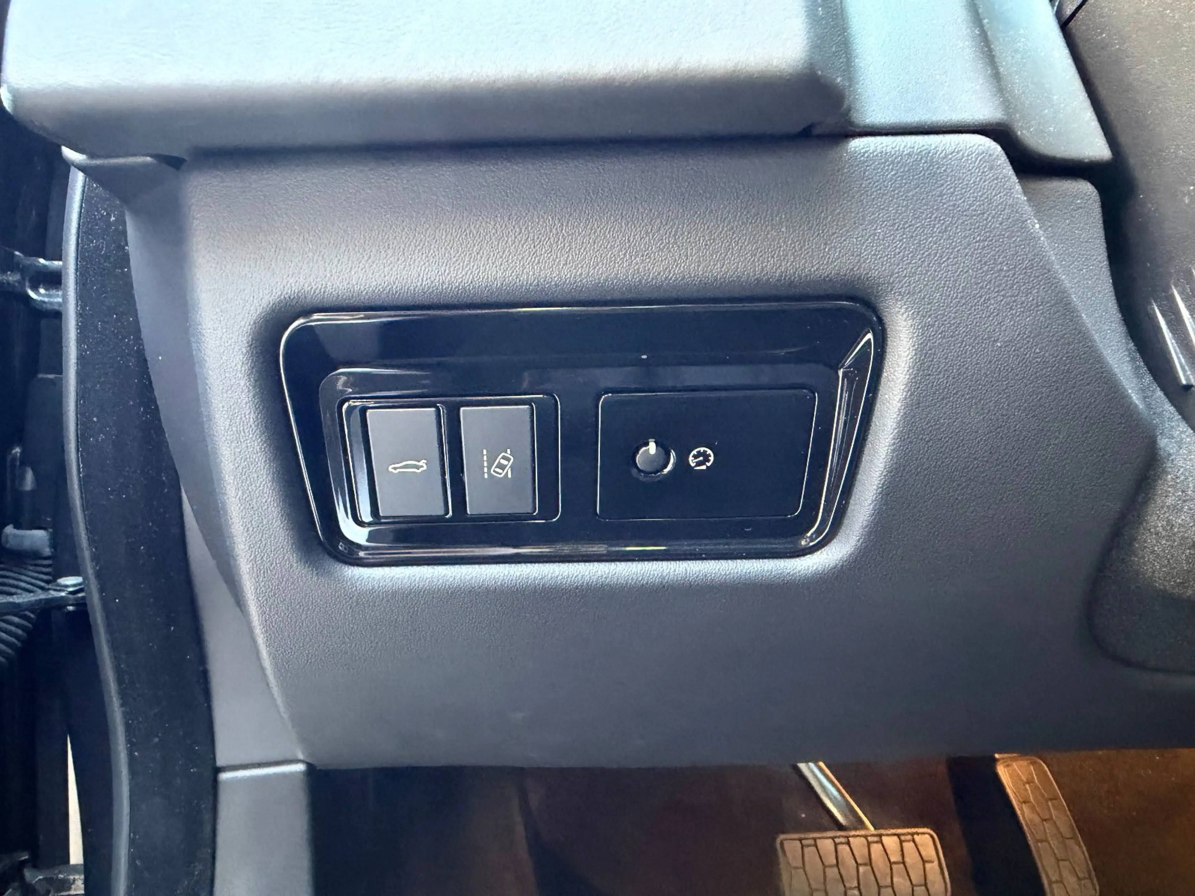 Jaguar XF Portfolio 25 AWD PANO/ACC/LEDER/WiP/15.000 KM — photo 33