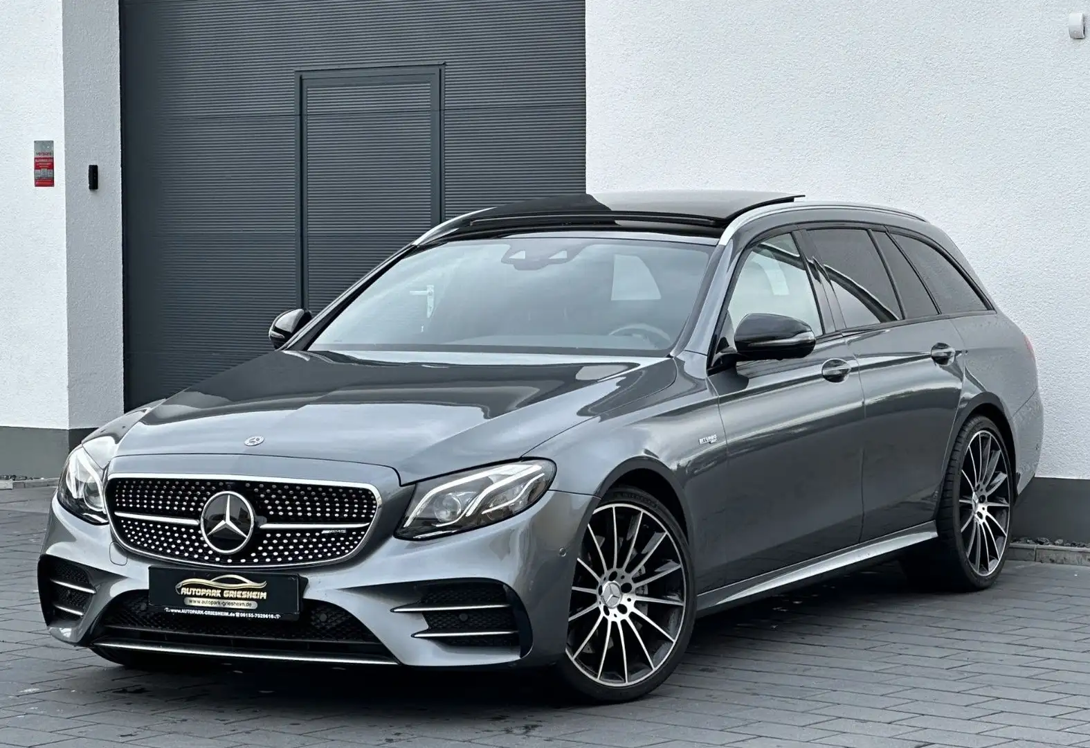 Mercedes-Benz E 43 AMG 4Matic*VOLL*Widescreen*360°PANO*MEMORY* Gris - 1