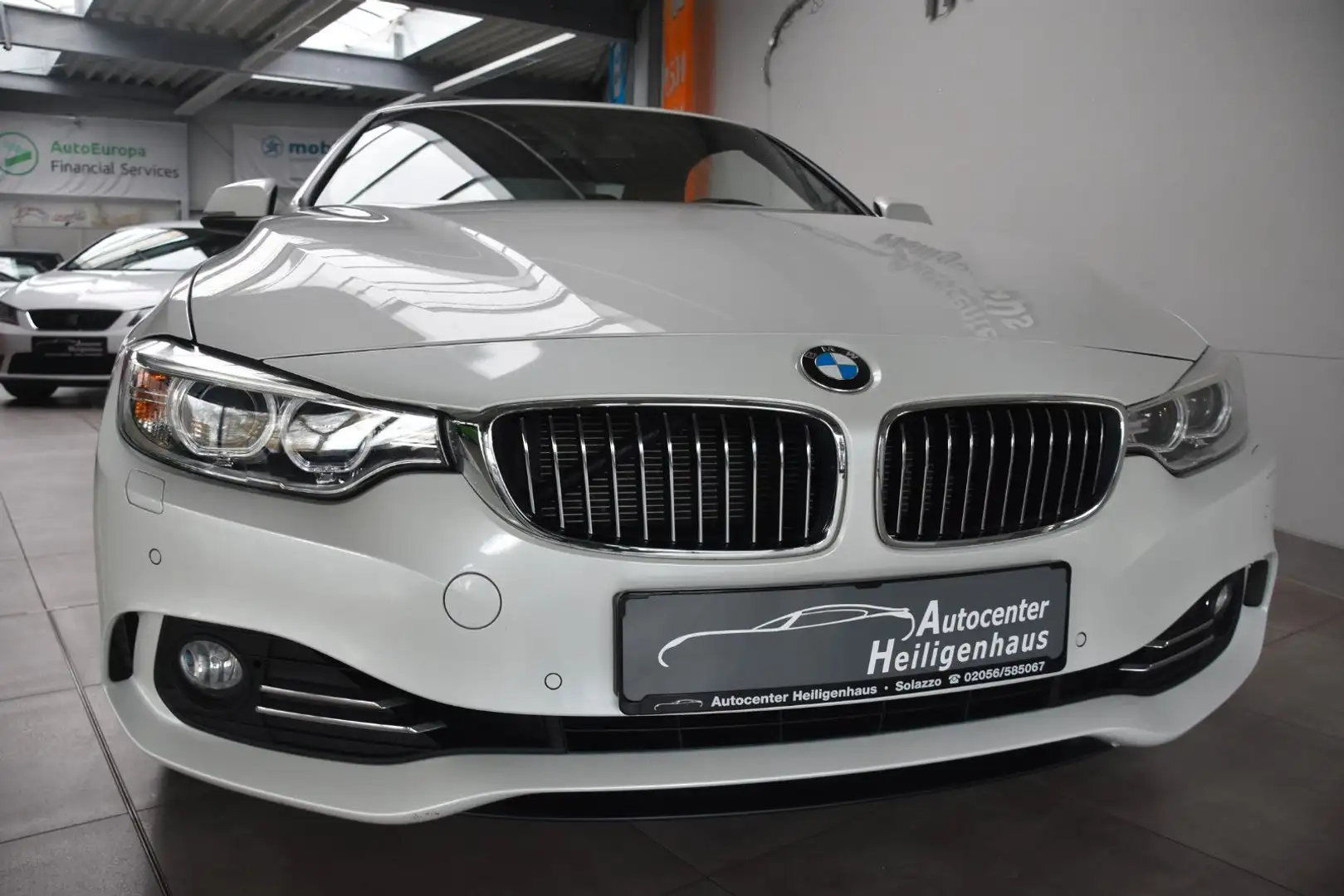 BMW 420 i Luxury Automatik Navi Leder BiXenon PDCv+h Blanc - 1