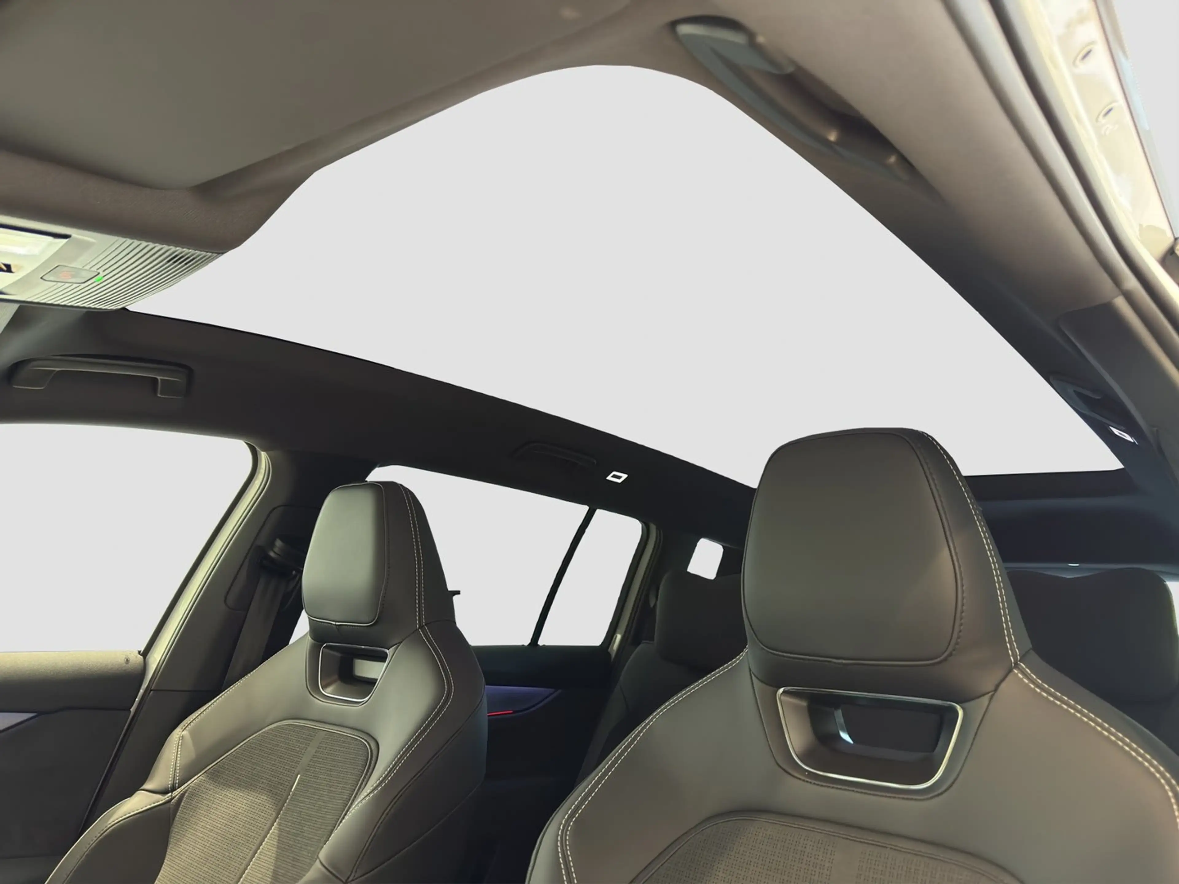 Skoda Peaq Sportline 90x — photo 9