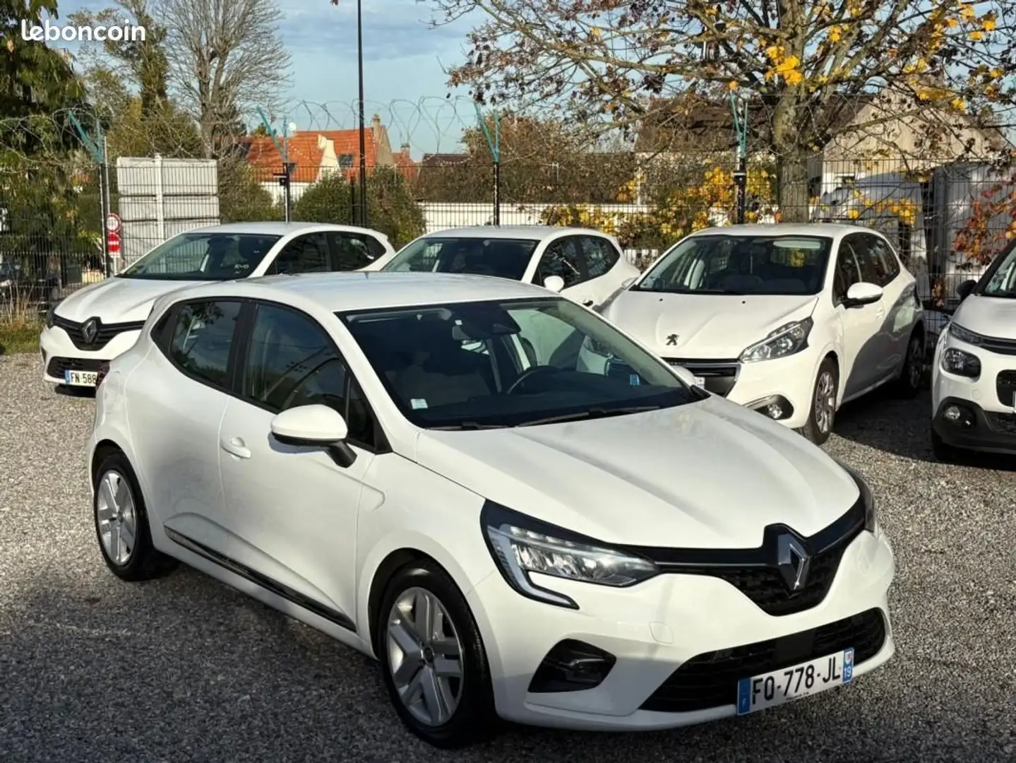 Renault Clio V BLUE DCI 85 AIR 1 ERE MAIN APPLE CAR PLAY Blanc - 1