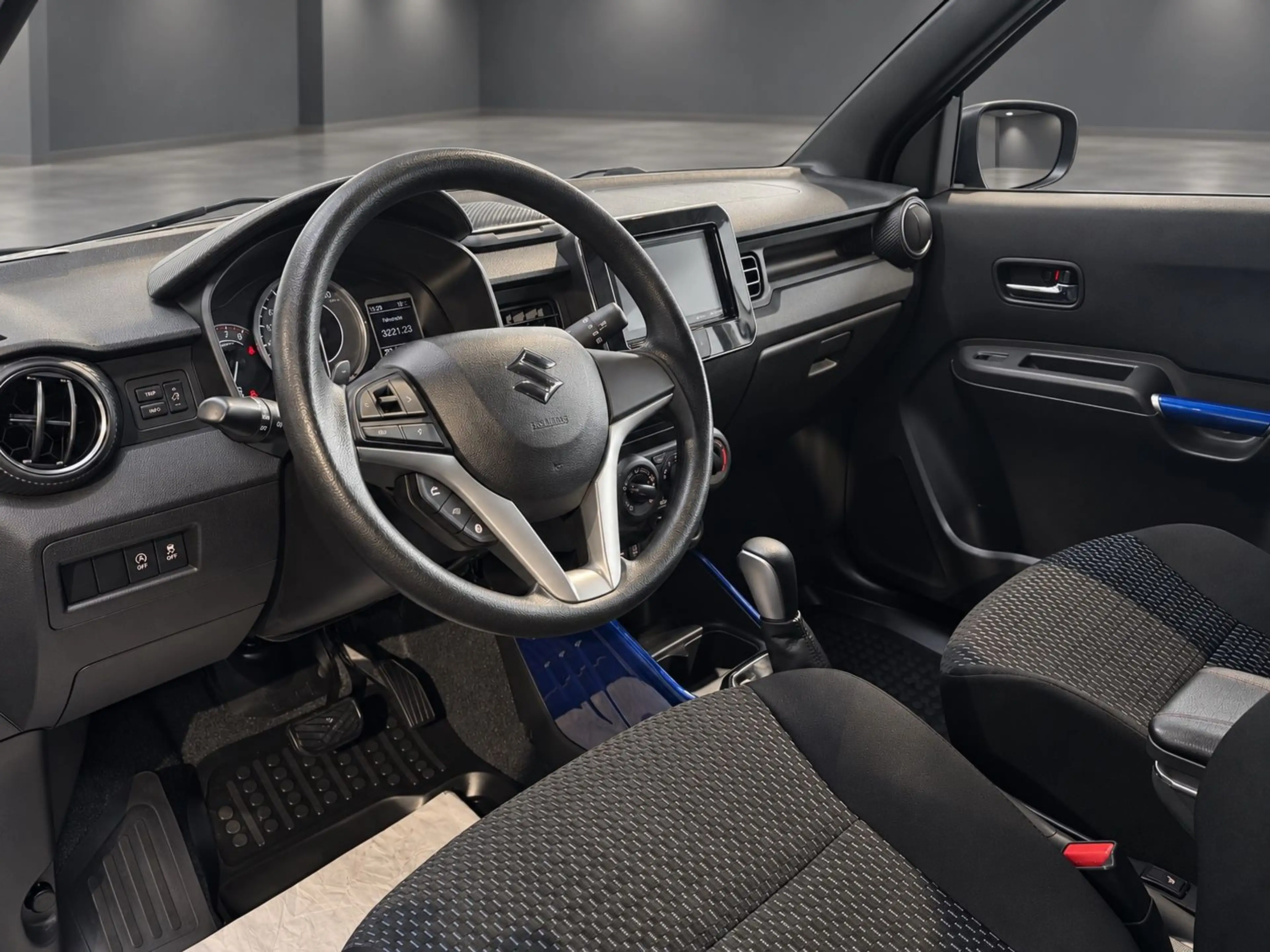 Suzuki Ignis 1.2 HYBRID AUTOMATIK*LED*SZH*KAMERA*SPURH* — photo 13