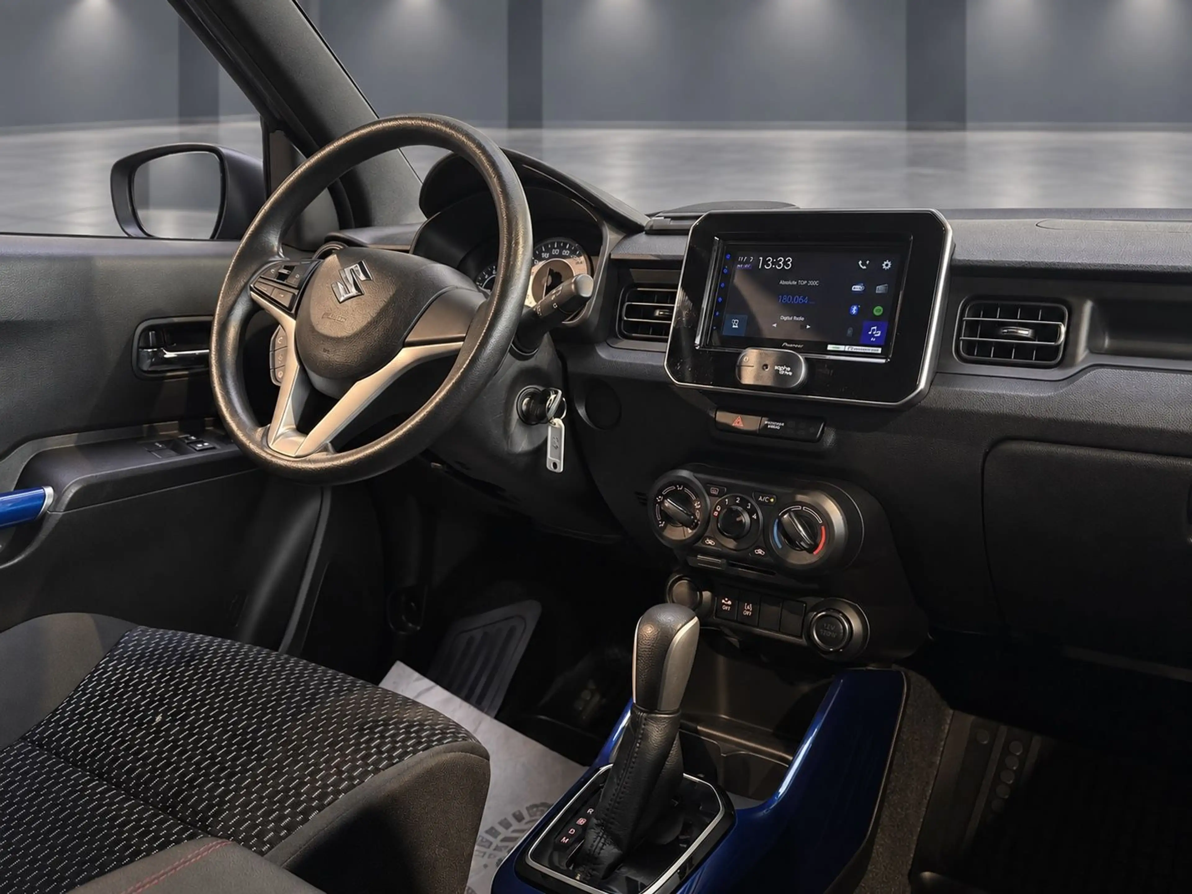 Suzuki Ignis 1.2 HYBRID AUTOMATIK*LED*SZH*KAMERA*SPURH* — photo 15
