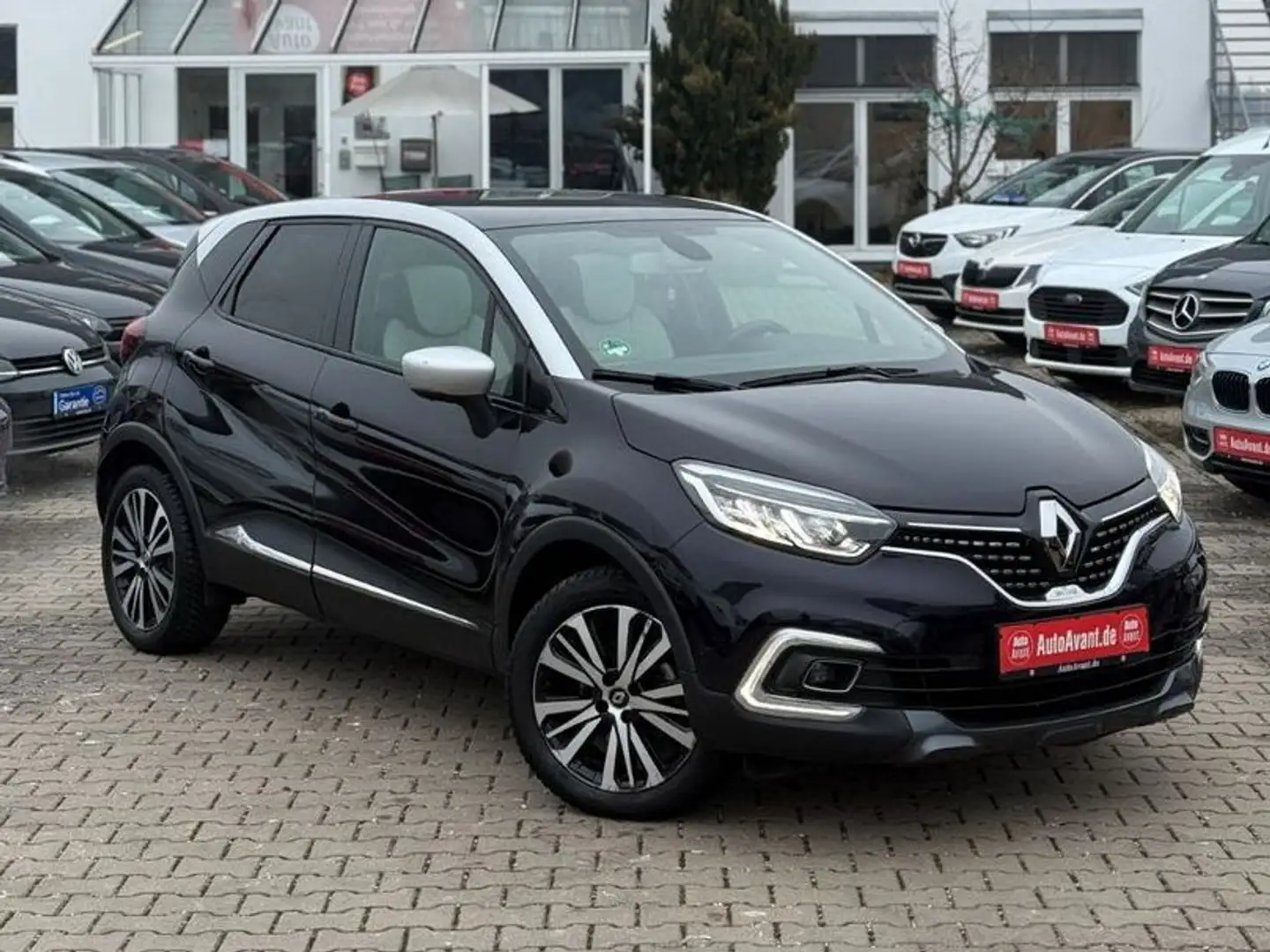 Renault Captur 1.2 TCe Initiale Paris*S-DACH*LEDER*SHZ* Violett - 1