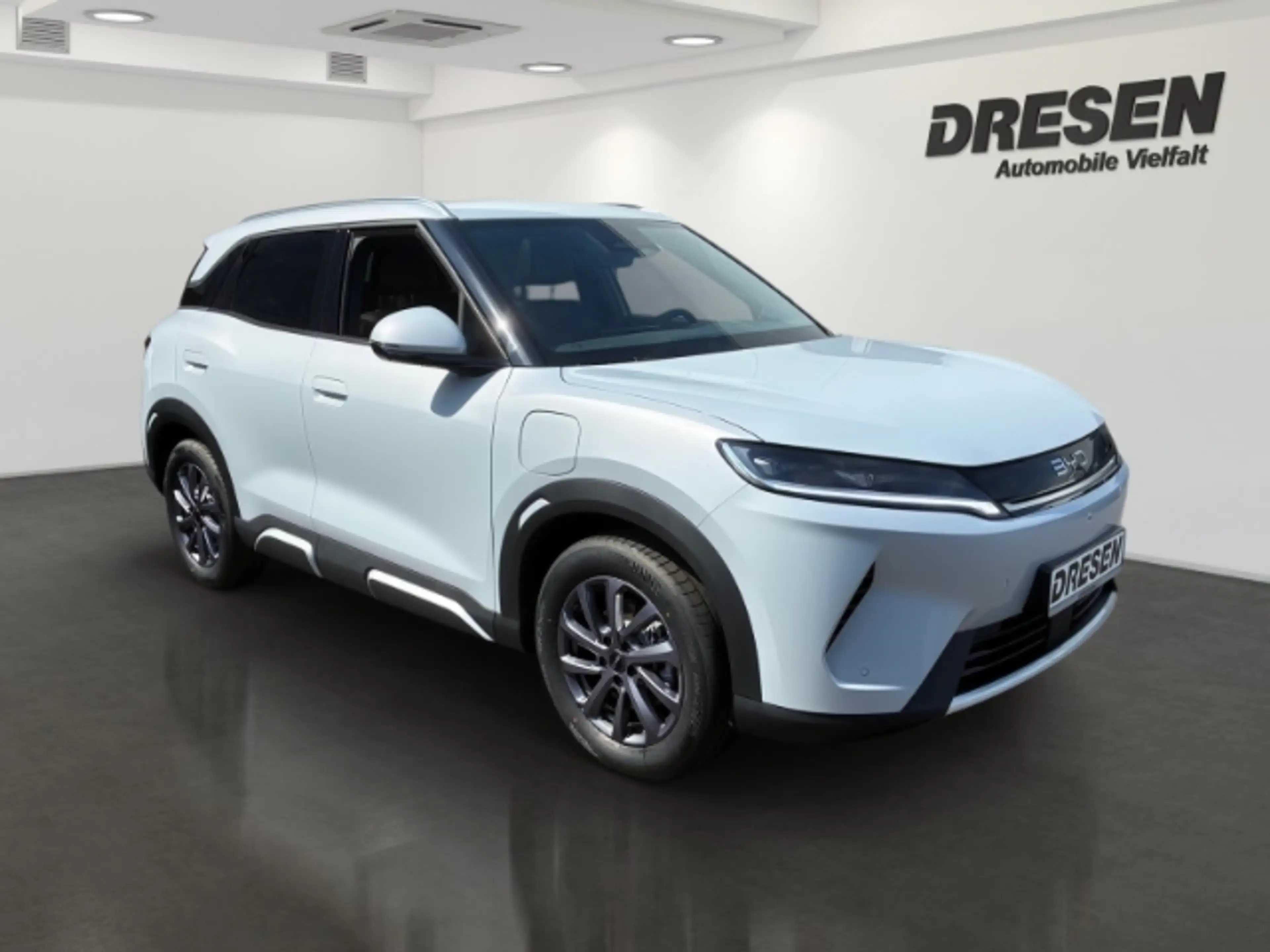 BYD Atto 2 1.5 DM-i Boost/Panorama/Navi/LED/Sitzheizung/Klima — photo 3