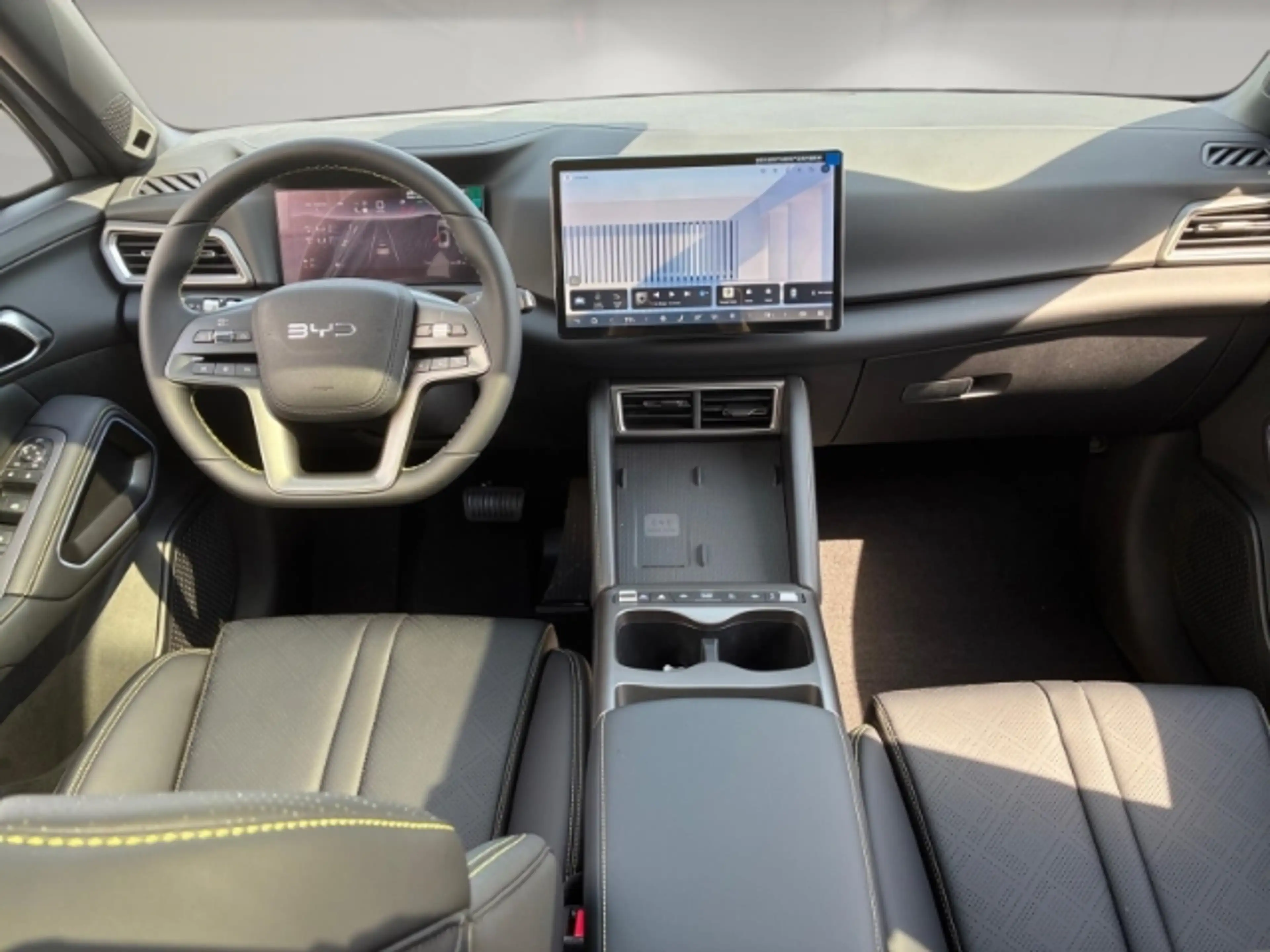 BYD Atto 2 1.5 DM-i Boost/Panorama/Navi/LED/Sitzheizung/Klima — photo 12