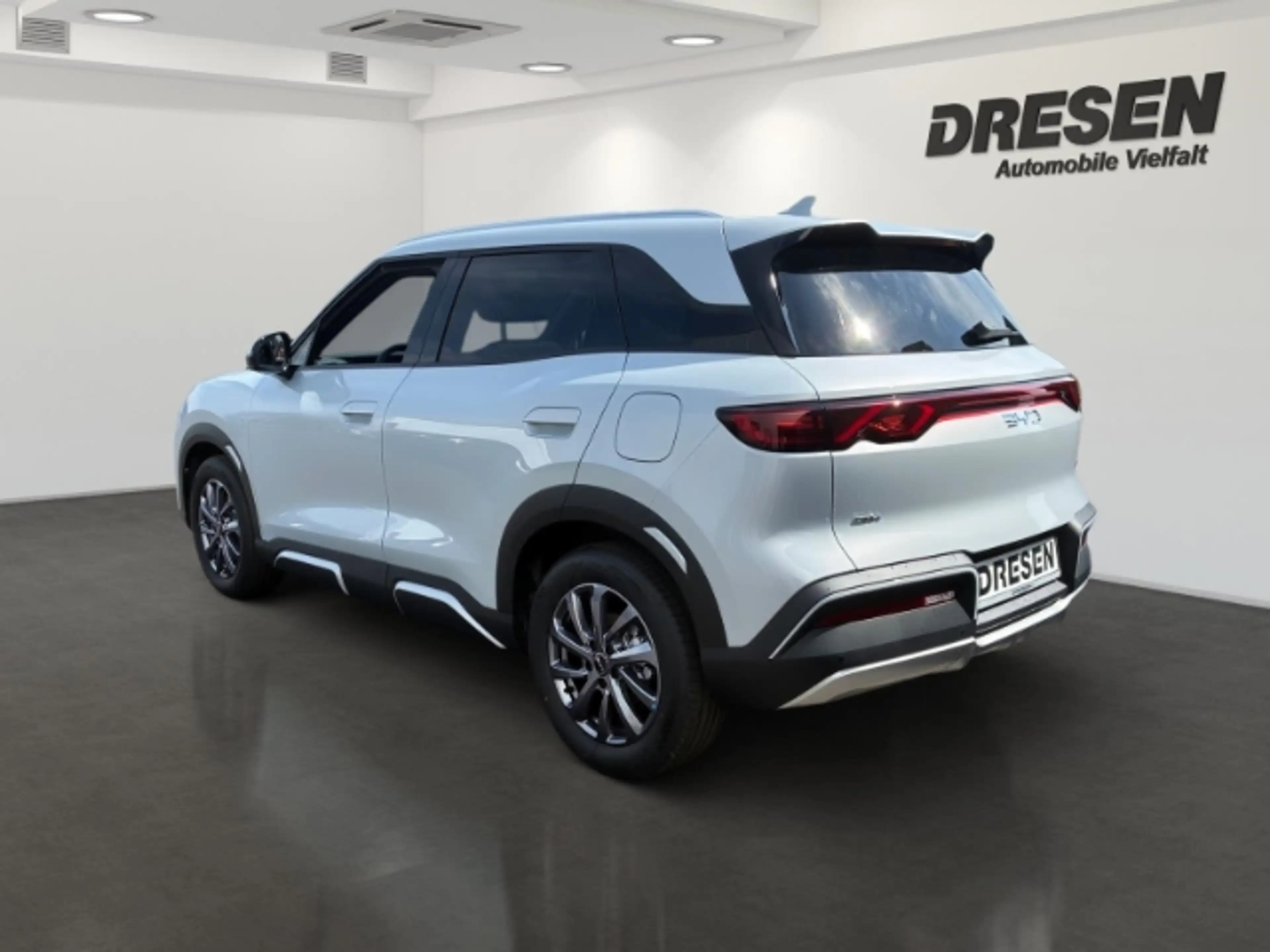 BYD Atto 2 1.5 DM-i Boost/Panorama/Navi/LED/Sitzheizung/Klima — photo 5