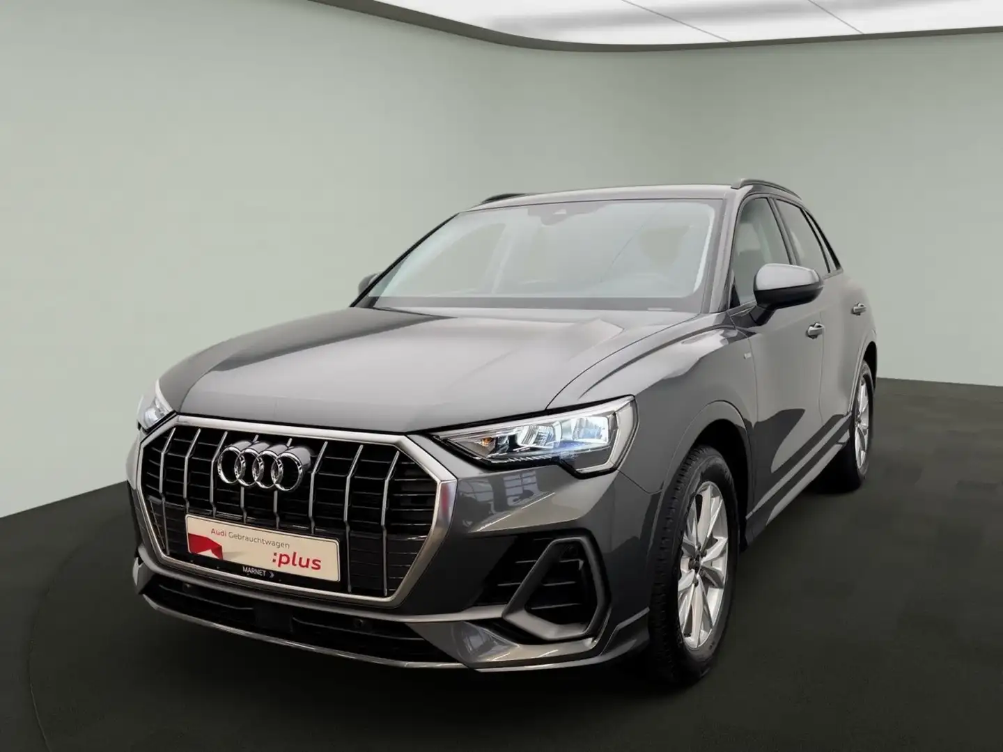 Audi Q3 35 TFSI S line*Navi*AHK*PDC*Virtual Cockpit*A Grijs - 2