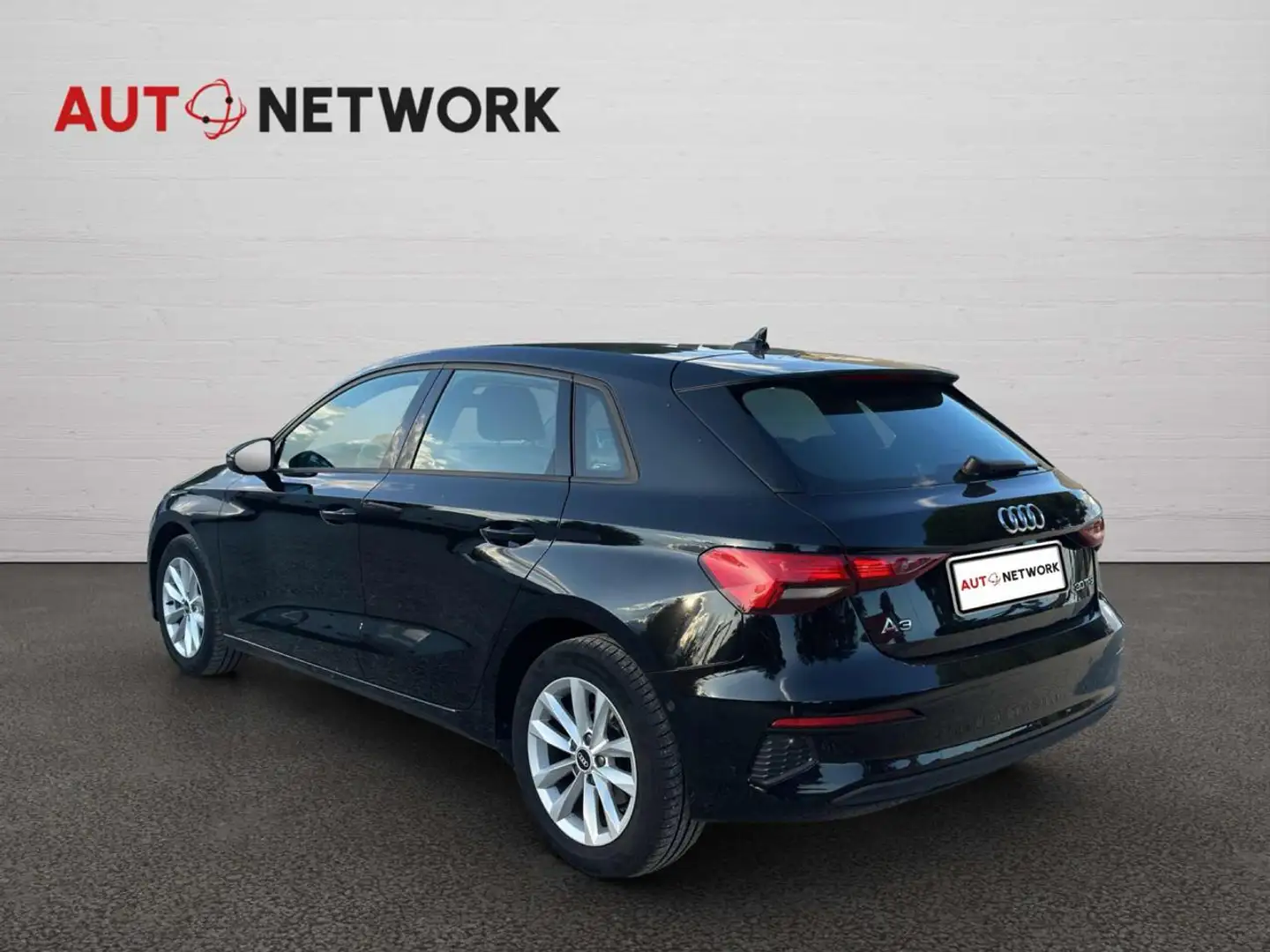 Audi A3 SPB 30 TFSI S tronic Business Noir - 2