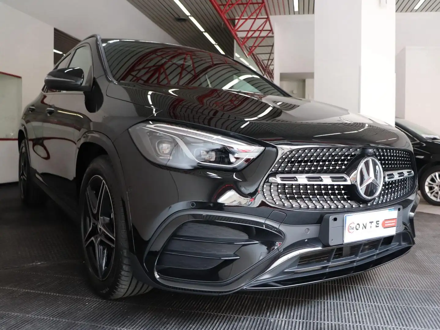 Mercedes-Benz GLA 180 D Edition AMG Line auto Nero - 2