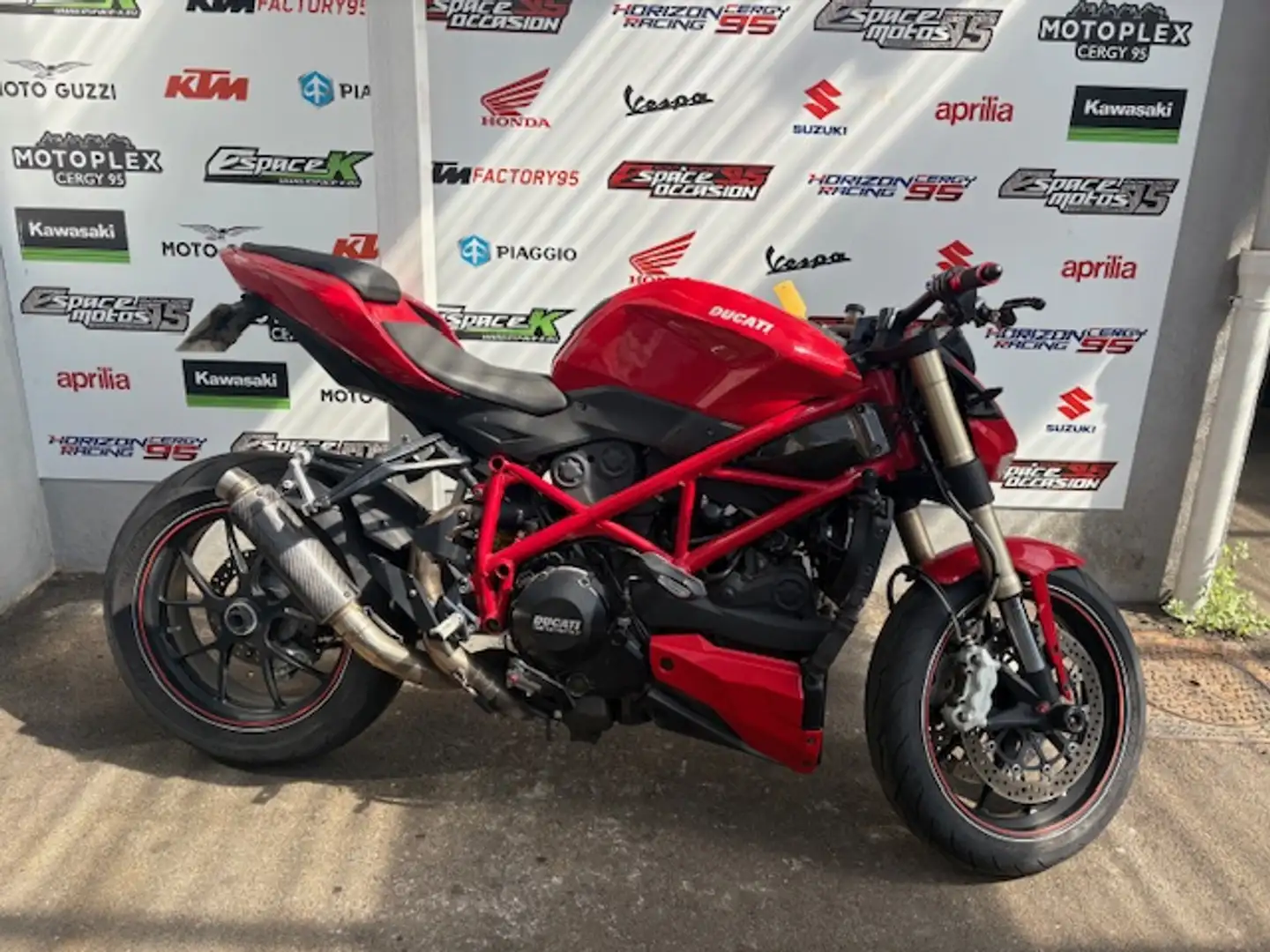Ducati 848 Rood - 1