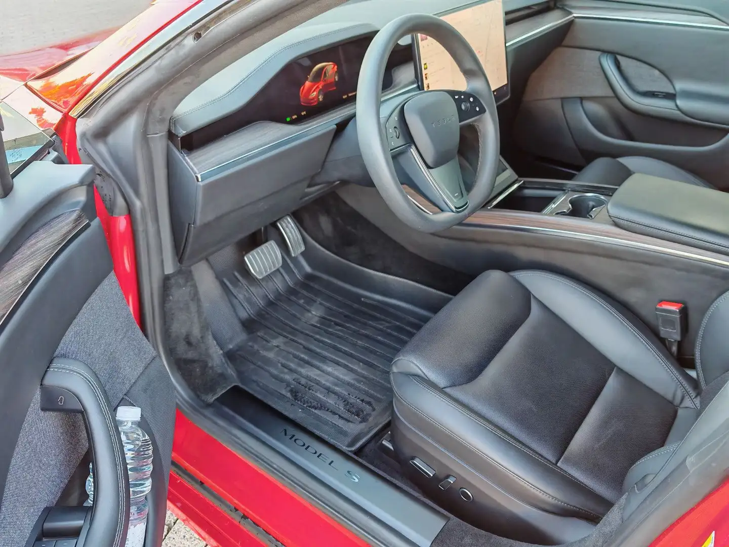 Tesla Model S Rot - 2