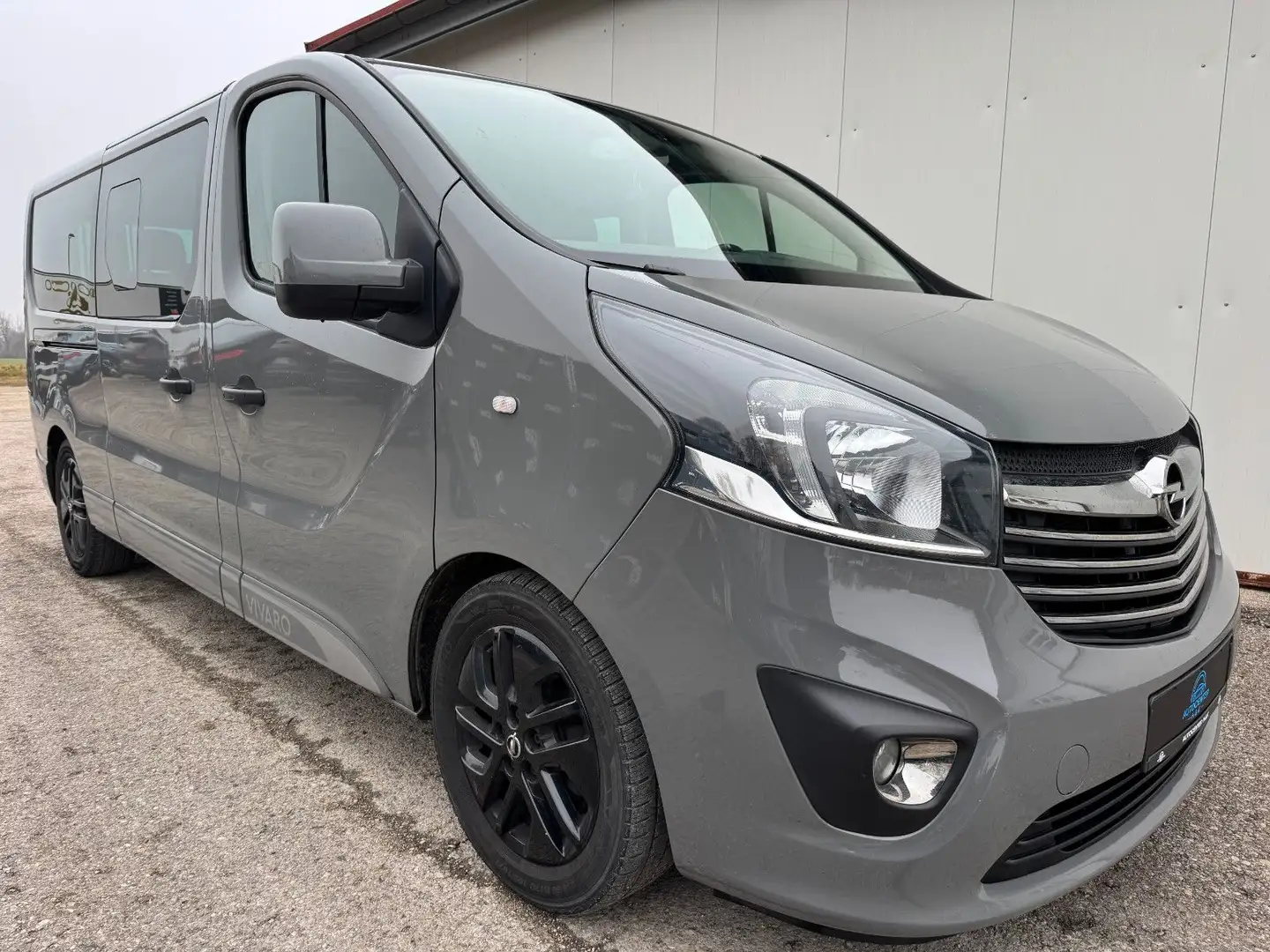 Opel Vivaro B Combi SPORT *NAVI*LED*AHK*KAM*TOUCH* Grijs - 2