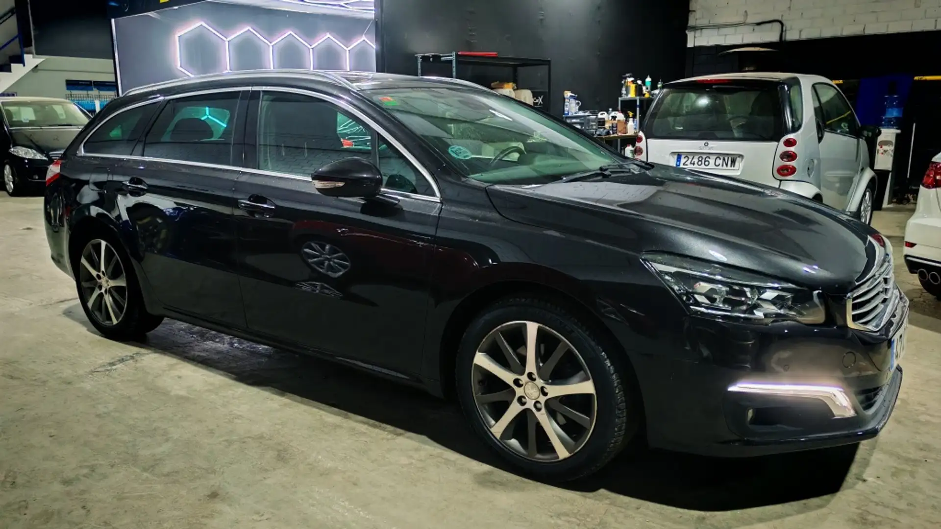 Peugeot 508 SW 2.0BlueHDI GT Line 150 Noir - 1