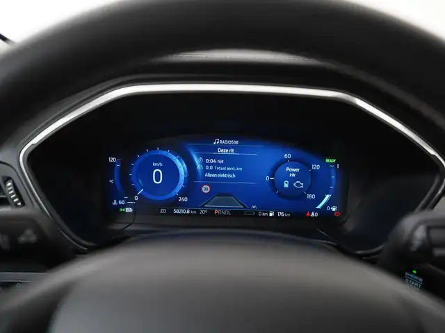 Ford Kuga view 10