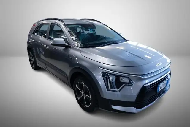 Kia Niro 1.6 gdi phev Business dct6