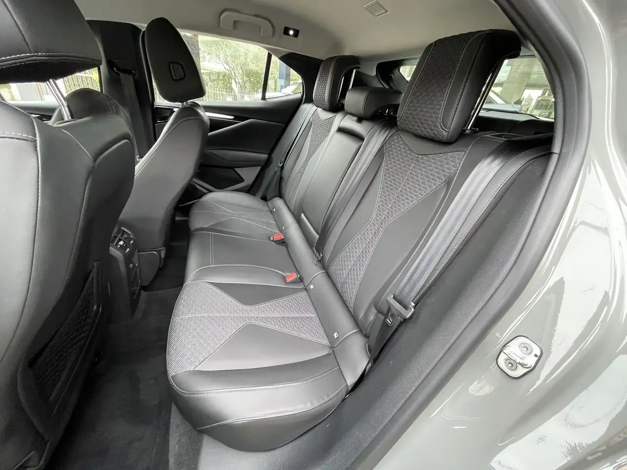 DS Automobiles DS 4 1.2 puretech Cross Trocadero 130cv auto 12