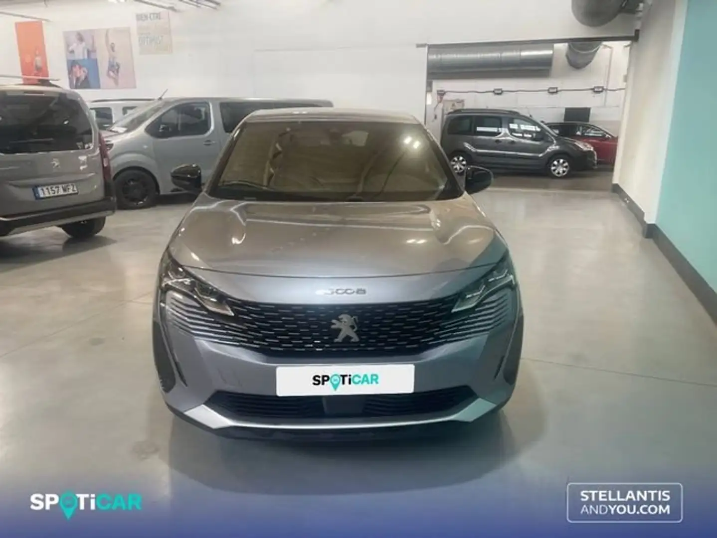 Peugeot 3008 225 e-EAT8 Allure Pack Gris - 2