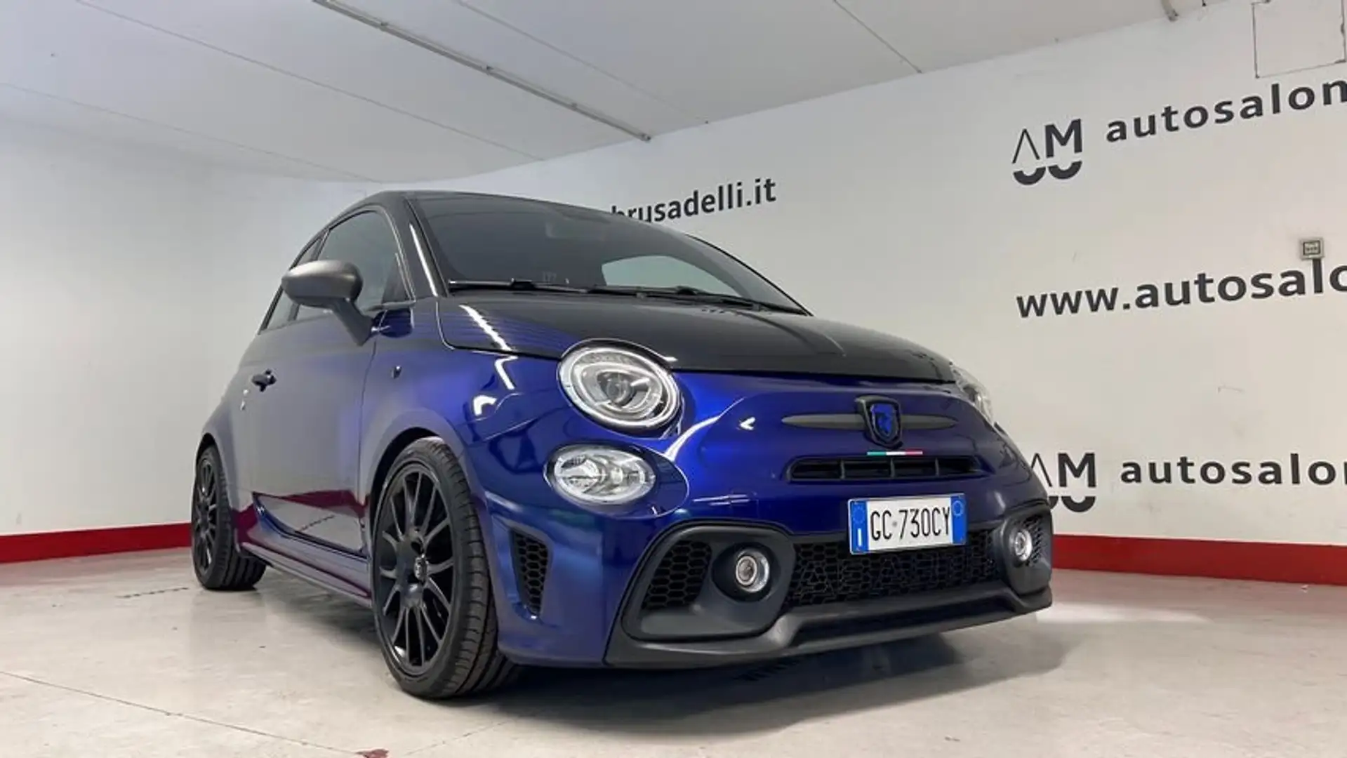 Abarth 595 1.4 Turbo T-Jet 165 CV Monster Energy Yamaha Blu/Azzurro - 1