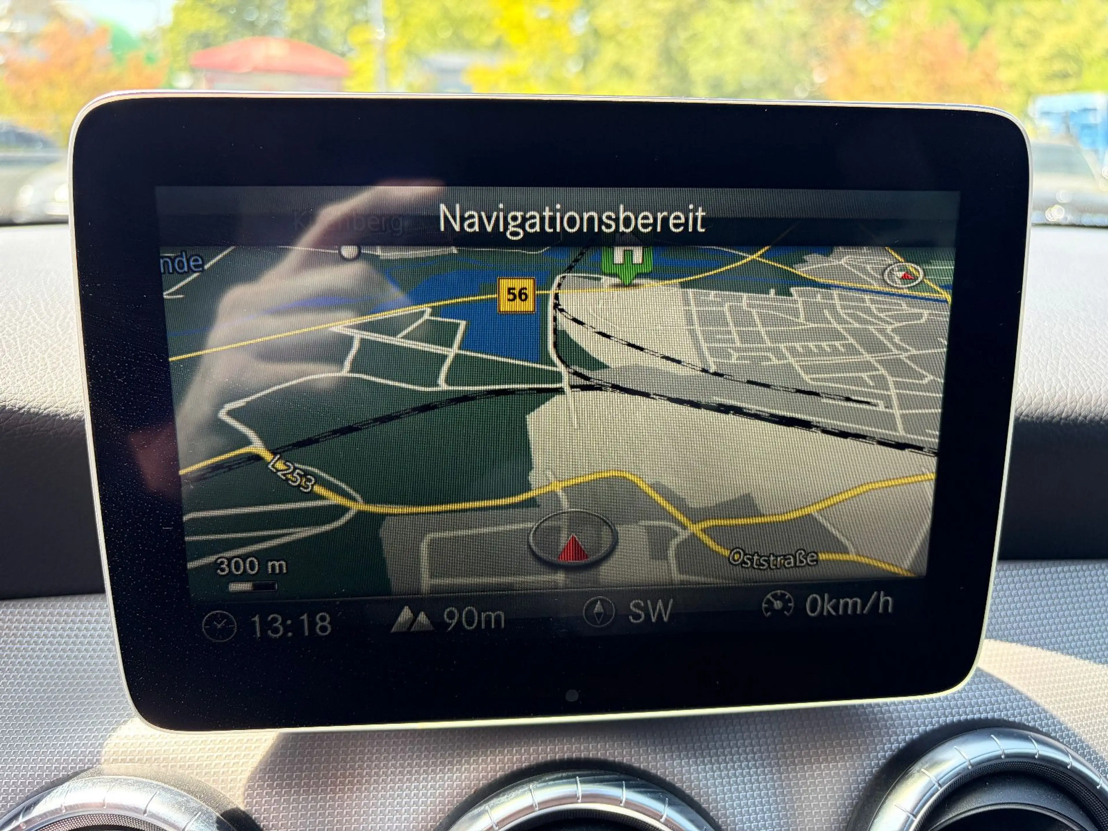 Mercedes-Benz CLA 220 4Matic — photo 11