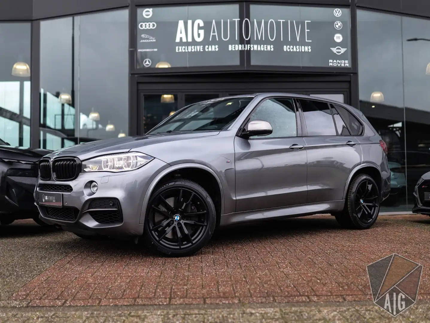 BMW X5 M50d | Trekhaak | HUD | Pano | Stuurverwarming | H Gris - 1