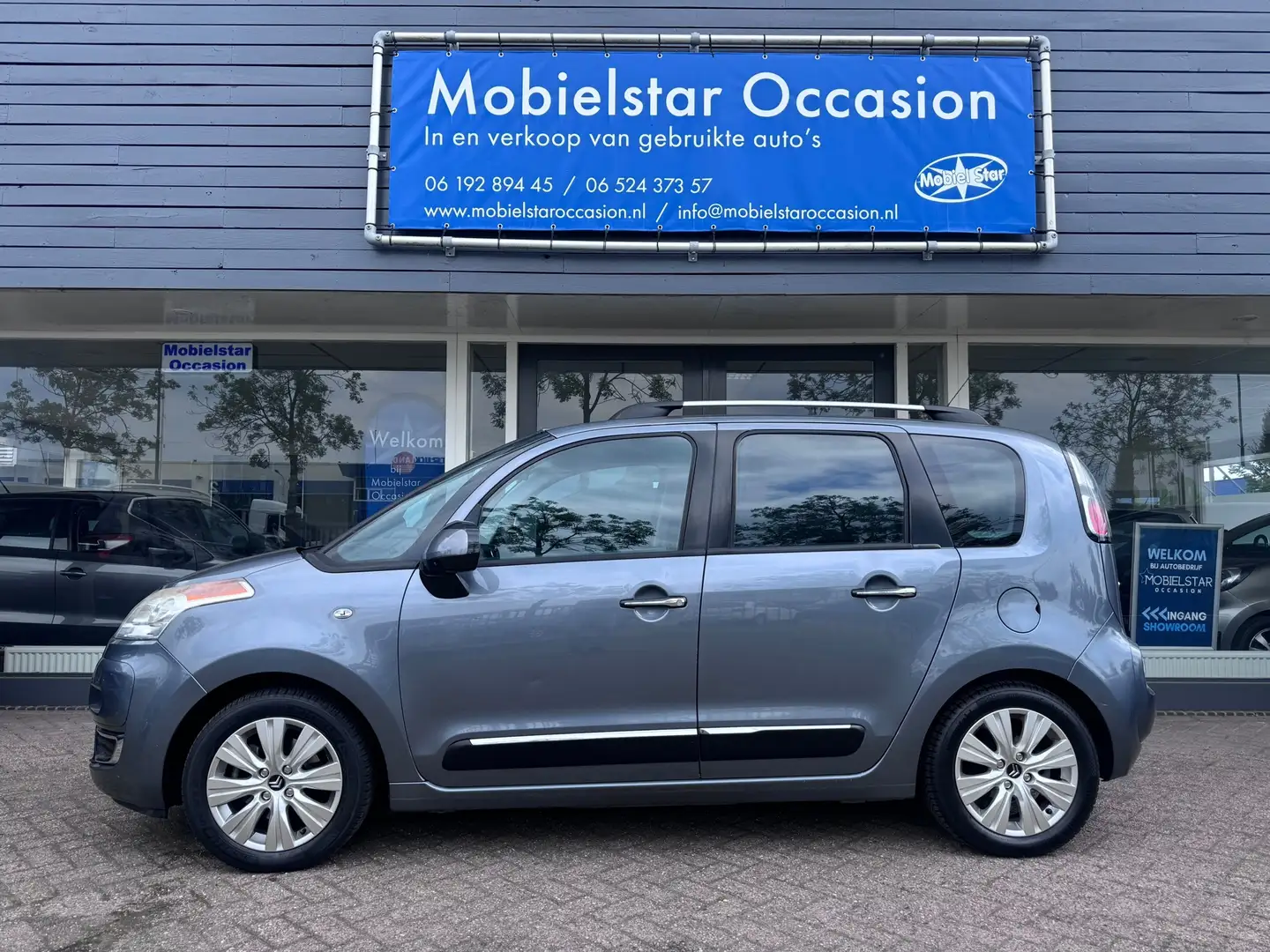 Citroen C3 Picasso 1.6 VTi Exclusive / Trekhaak / Nap / Parkeersensor Grijs - 2