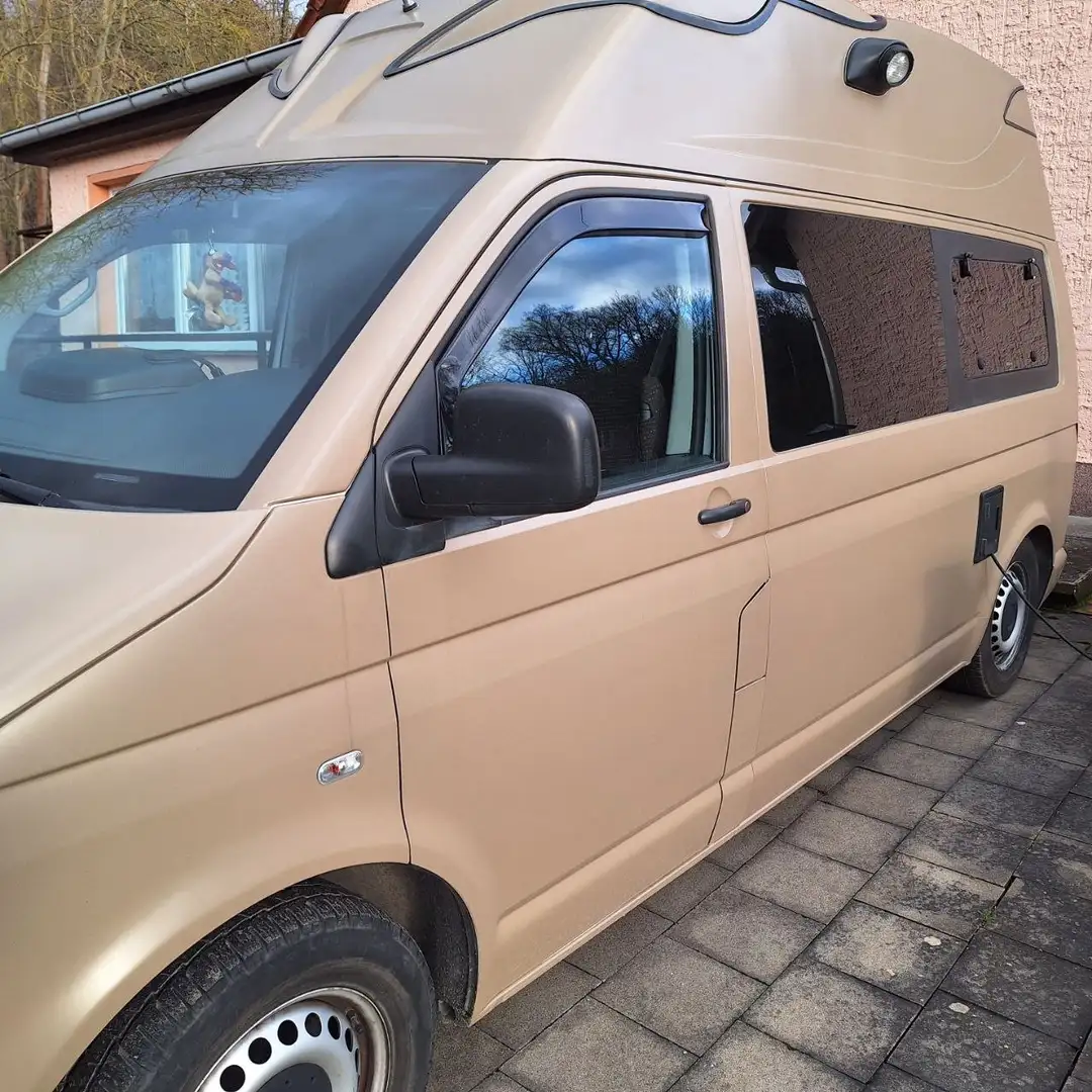 Volkswagen T5 4 MOTION mit Differentialsperre, Wohnmobil/Camper Marrón - 2