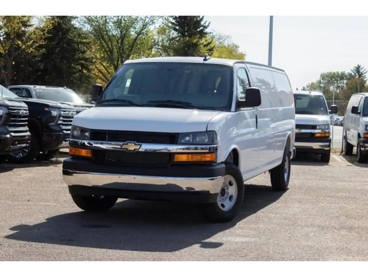 Chevrolet Express 2500 снимка Chevrolet Express 2500