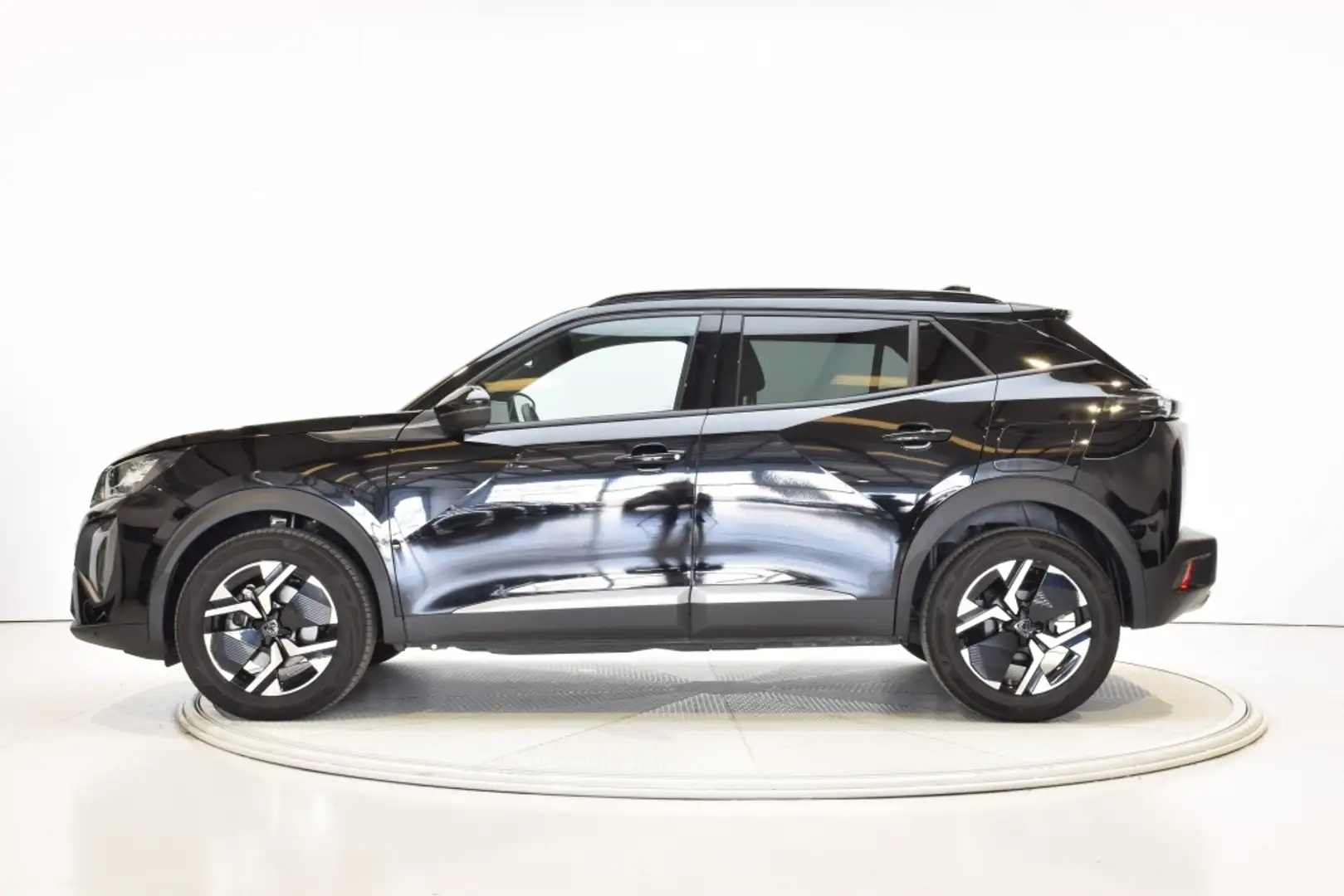 Peugeot 2008 Hybrid Allure eDCS6 145 Negro - 2