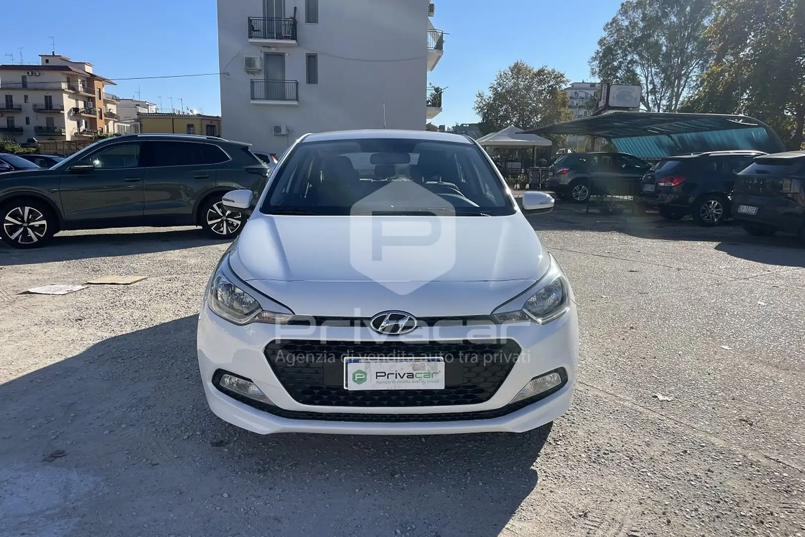 Hyundai i20 i20 1.1 CRDi 12V 5 porte Classic Bianco - 2