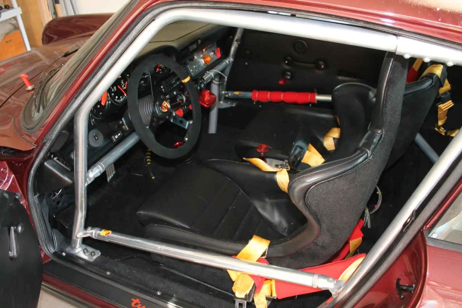 Porsche 930 TURBO NEUZUSTAND DEUTSCHES FZ. DAMPFRAD Rot - 2