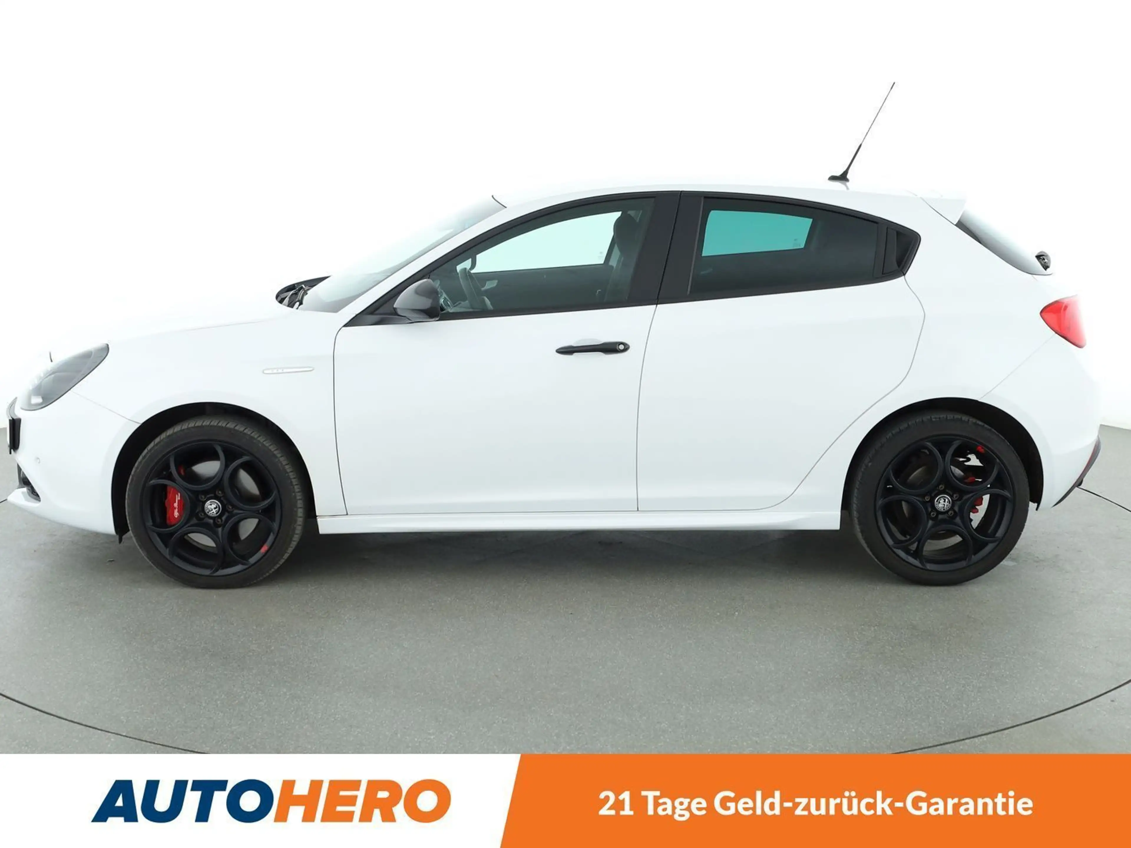 Alfa Romeo Giulietta 1.6 JTD Sport Aut.*NAVI*PDC*KLIMA*GARANTIE* — photo 3