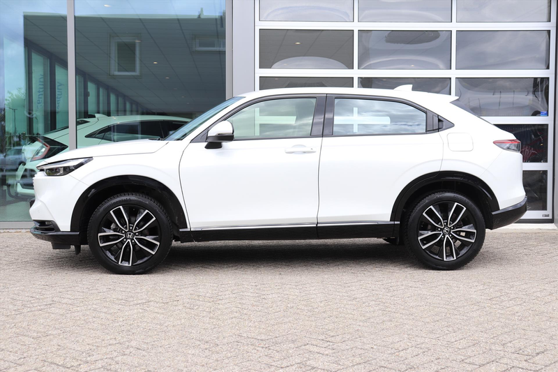 Honda HR-V 1.5 i-MMD 131pk CVT Advance — photo 2