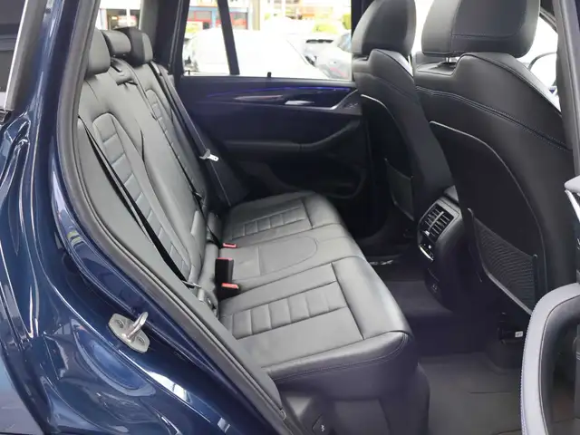 BMW X3 M 40d Gestiksteuerung Head-Up HiFi DAB Ansicht 17