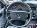 Mercedes-Benz 190 E *H-Kennzeichen* Rood - thumbnail 19