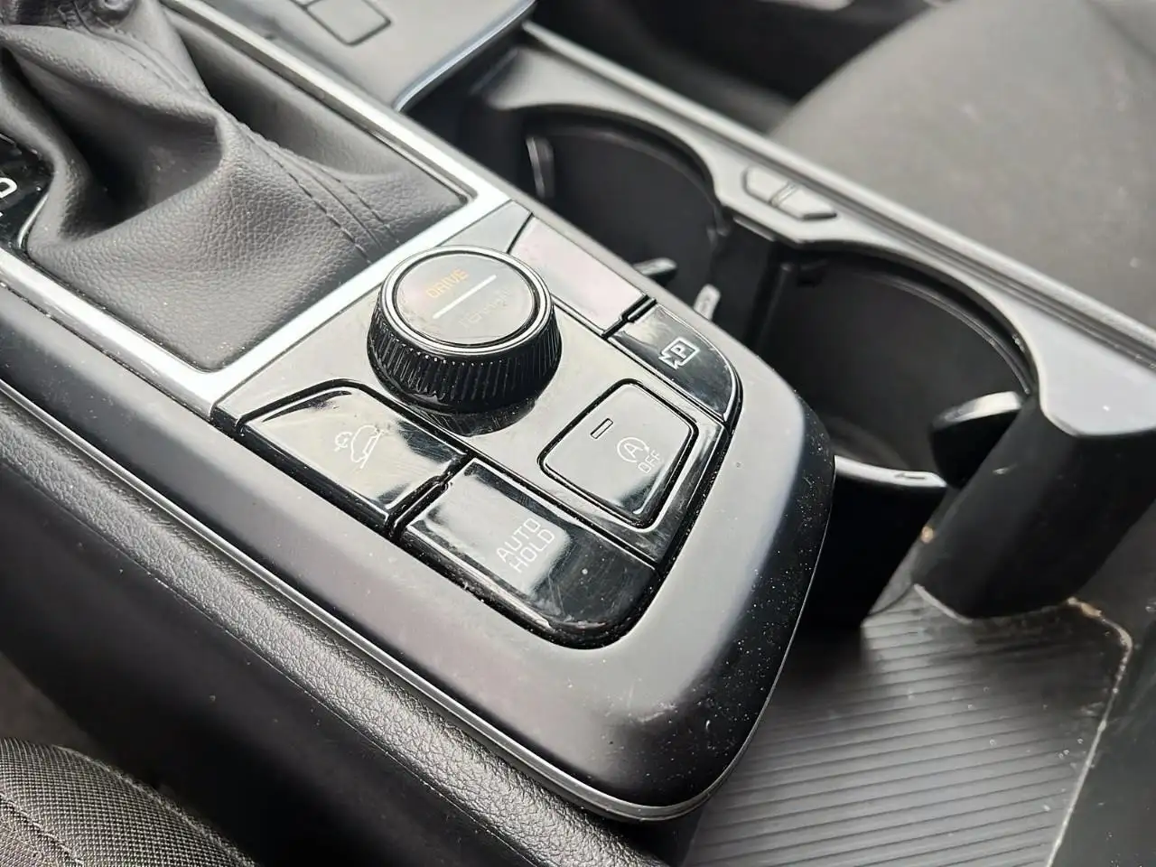 Kia Sportage снимка Kia Sportage