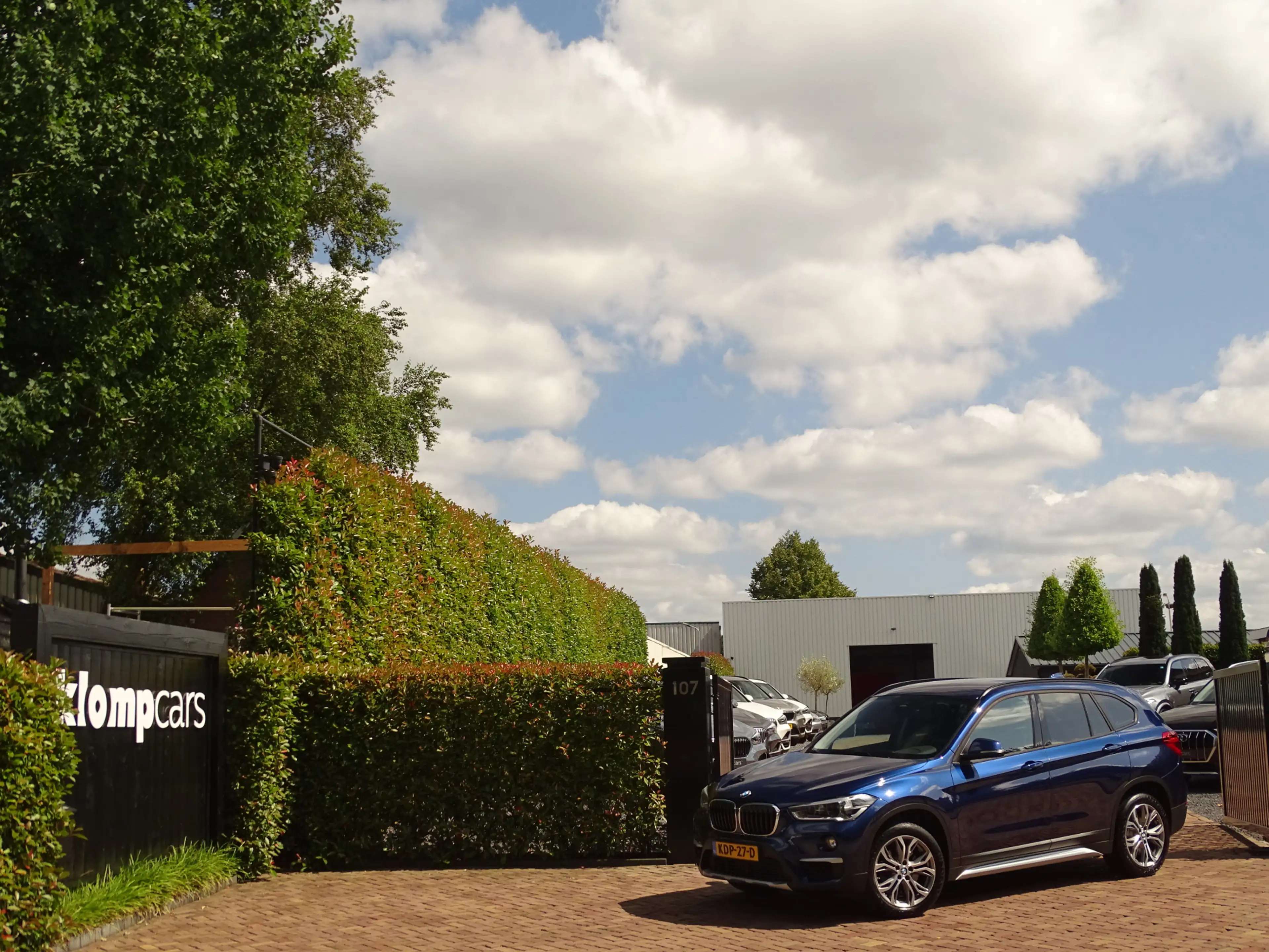 BMW X1 xDrive20i Executive | 1eEig | NAV | Stoelverw. | X — photo 28