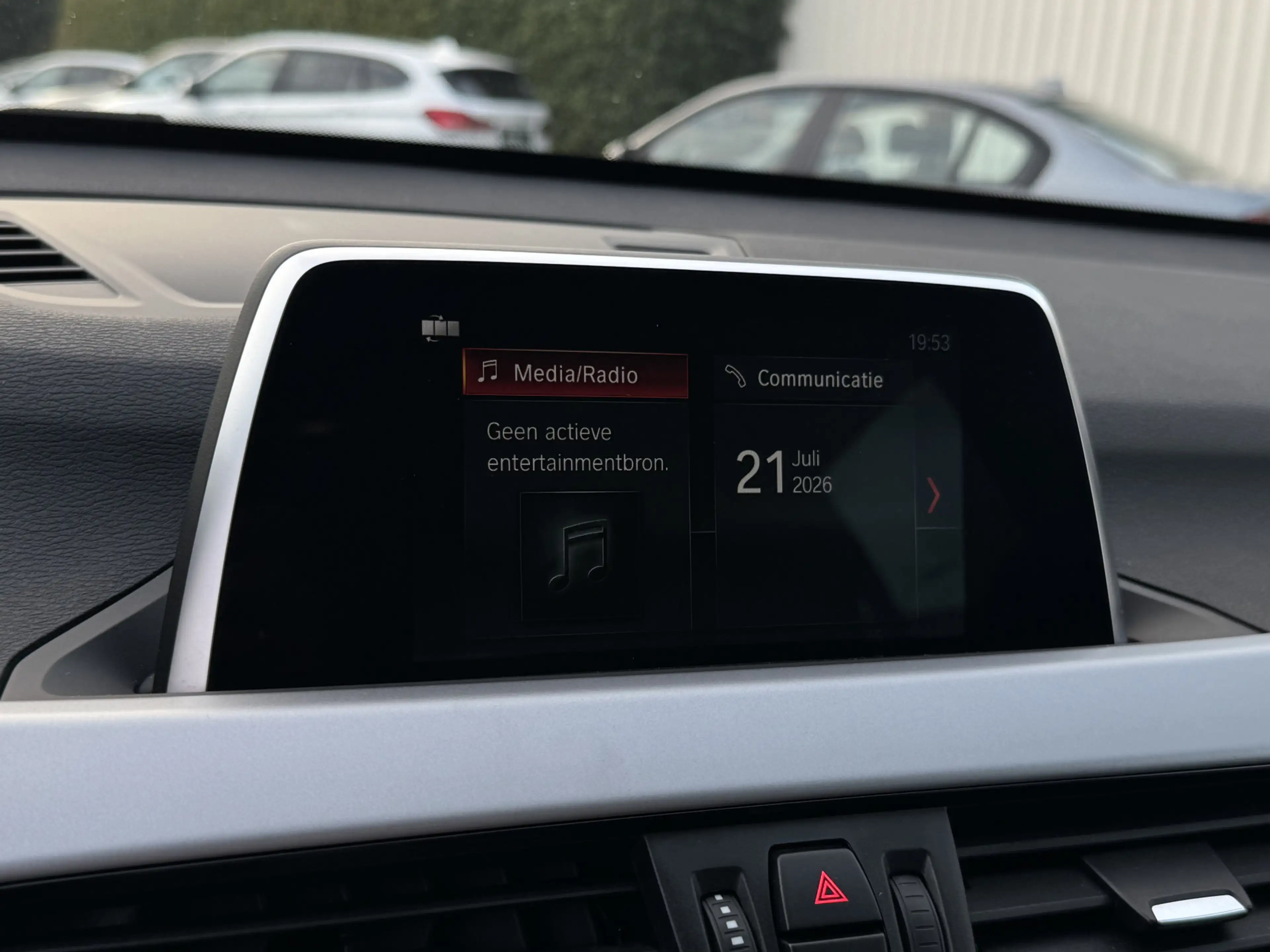 BMW X1 xDrive20i Executive | 1eEig | NAV | Stoelverw. | X — photo 42