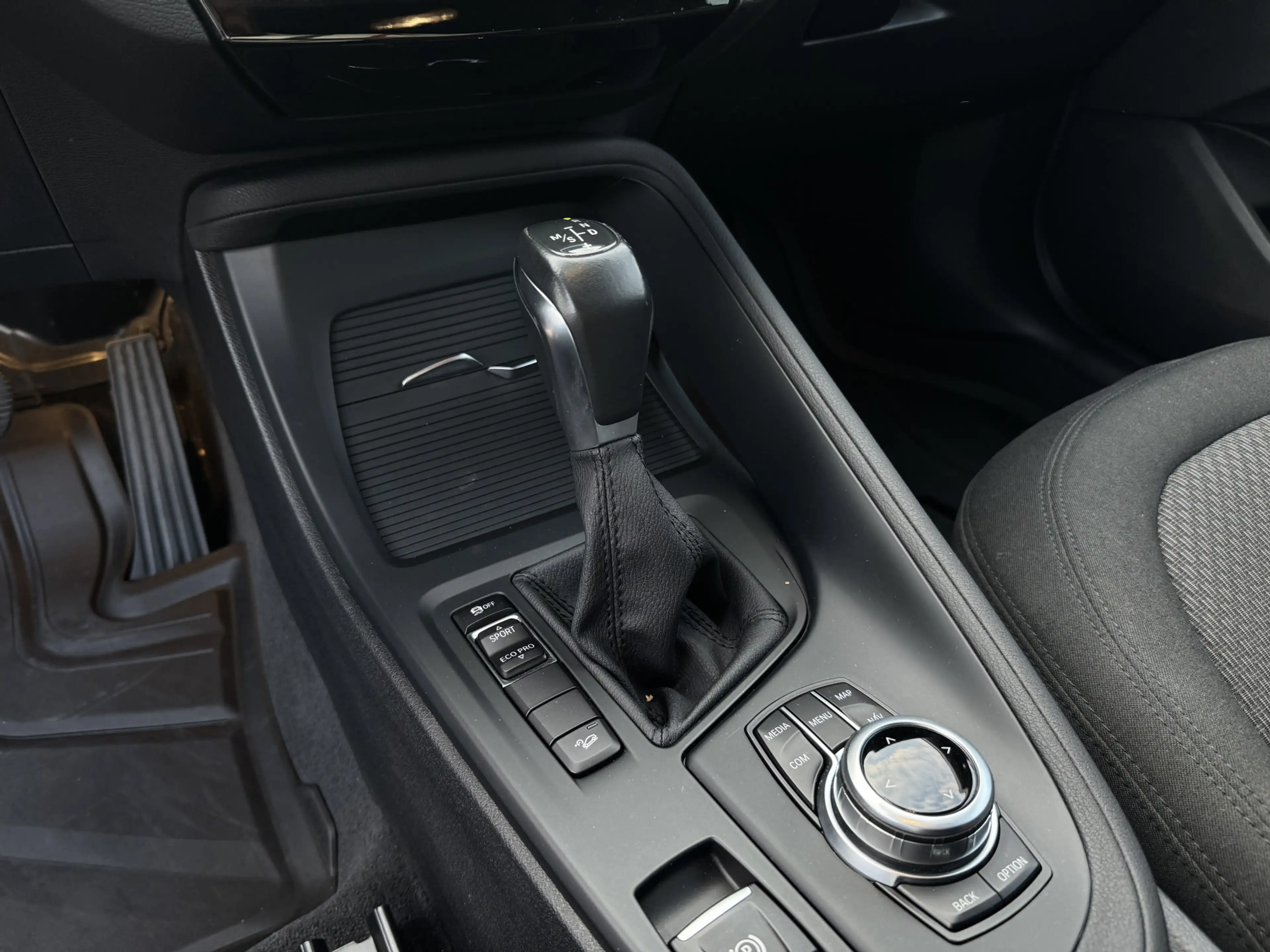 BMW X1 xDrive20i Executive | 1eEig | NAV | Stoelverw. | X — photo 13