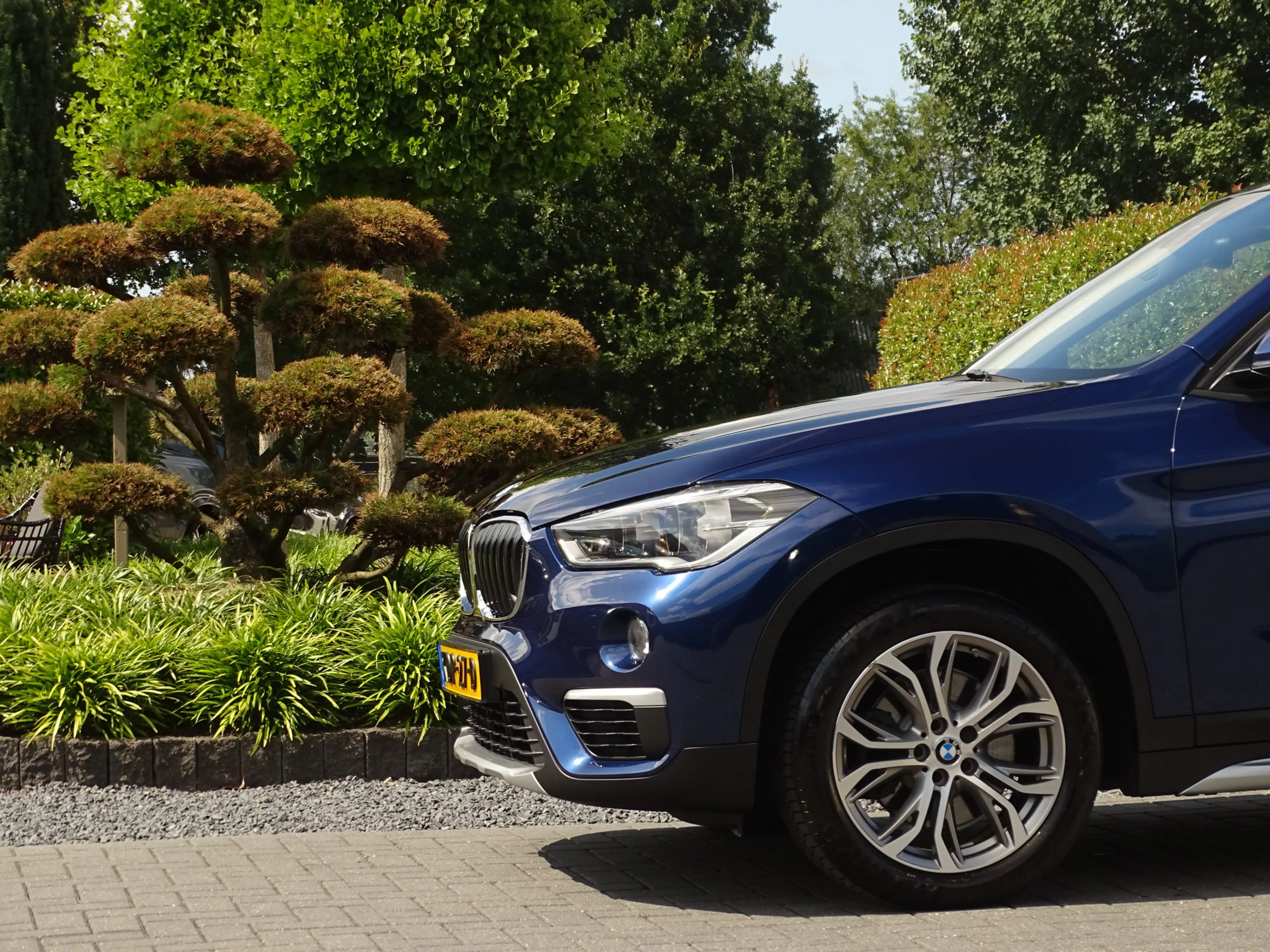 BMW X1 xDrive20i Executive | 1eEig | NAV | Stoelverw. | X — photo 22