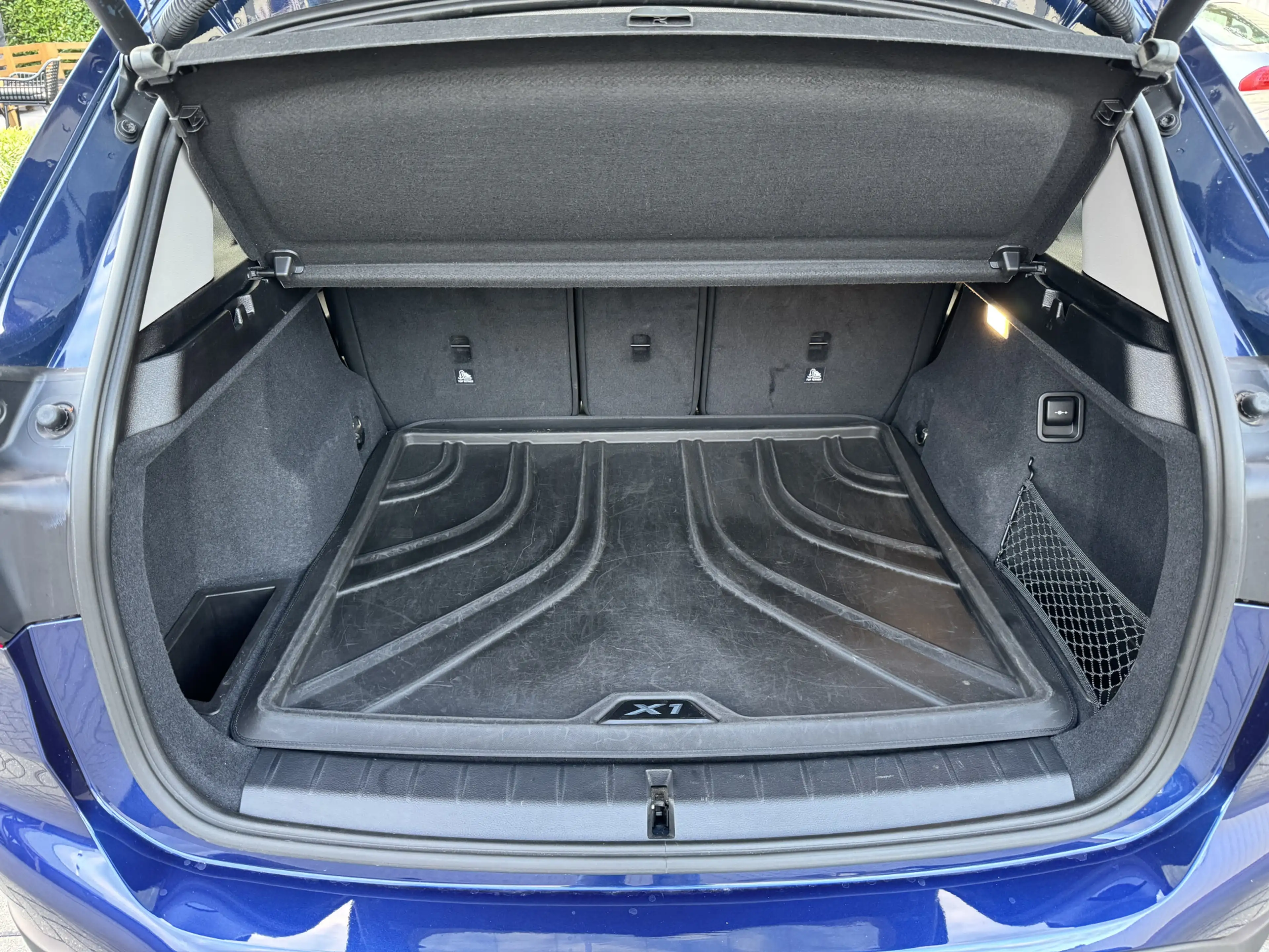 BMW X1 xDrive20i Executive | 1eEig | NAV | Stoelverw. | X — photo 32