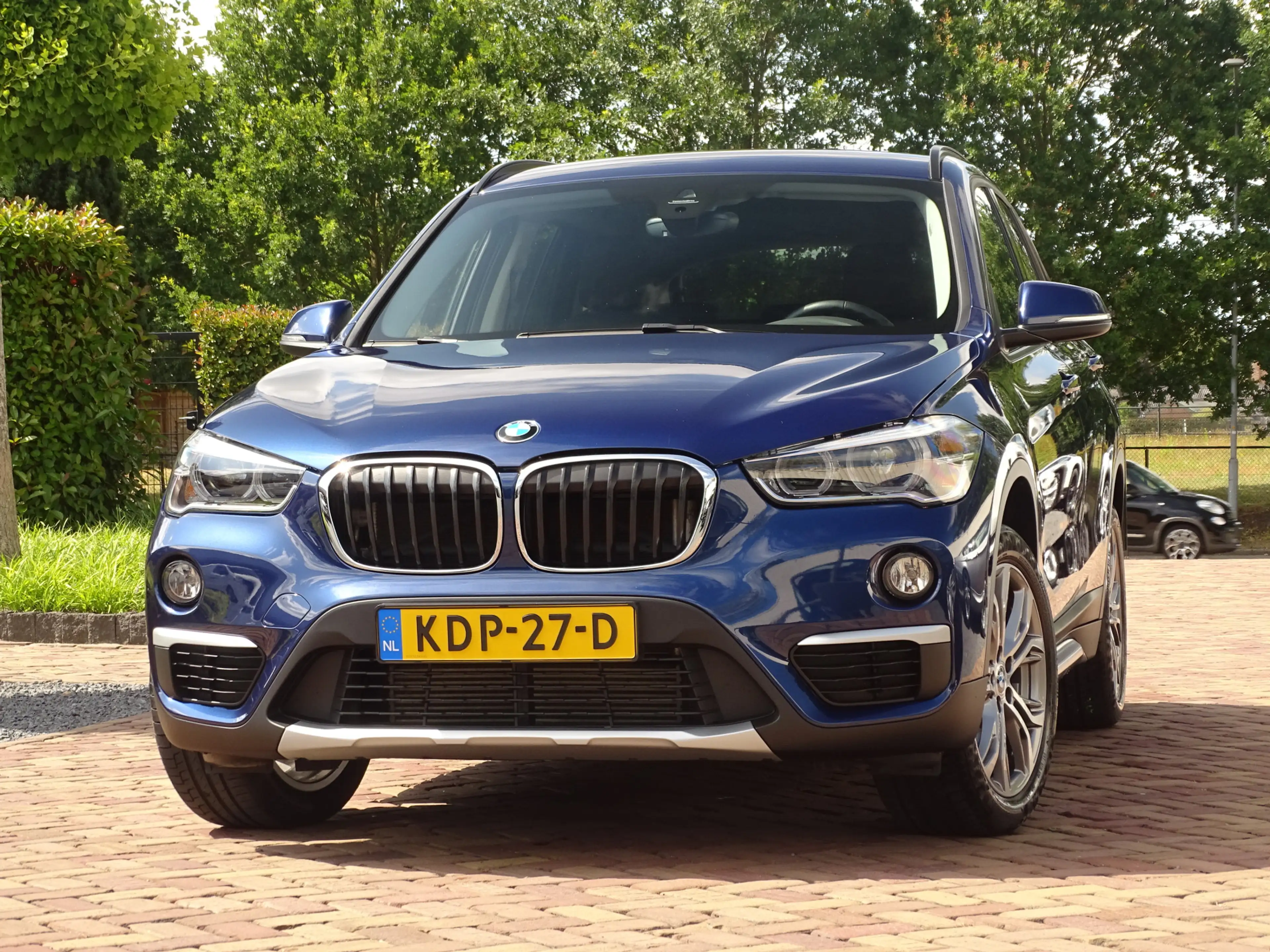BMW X1 xDrive20i Executive | 1eEig | NAV | Stoelverw. | X — photo 20